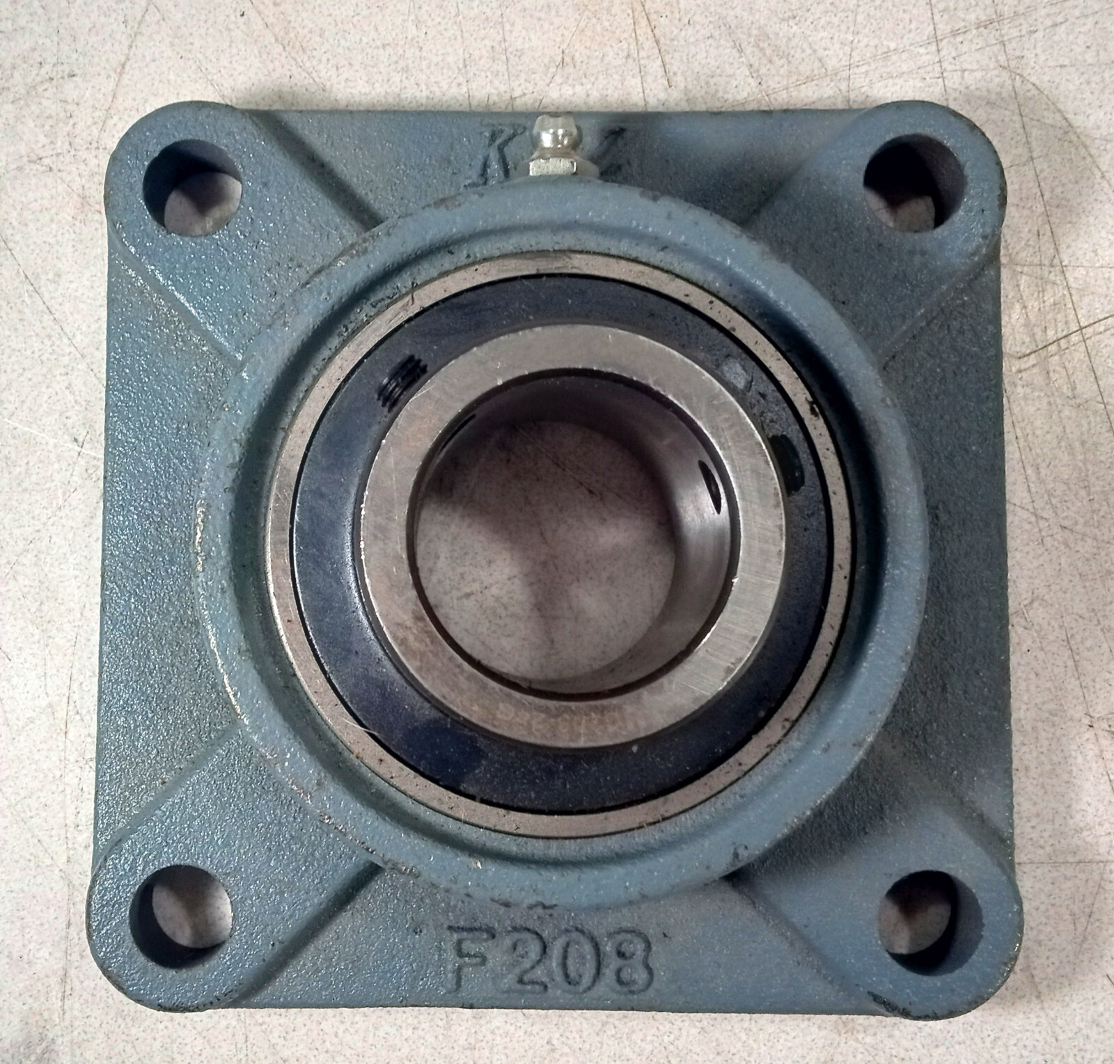 1 NEW KBZ UCF208-24G 4 BOLT FLANGE PILLOW BLOCK BEARING NNB ***MAKE OFFER***