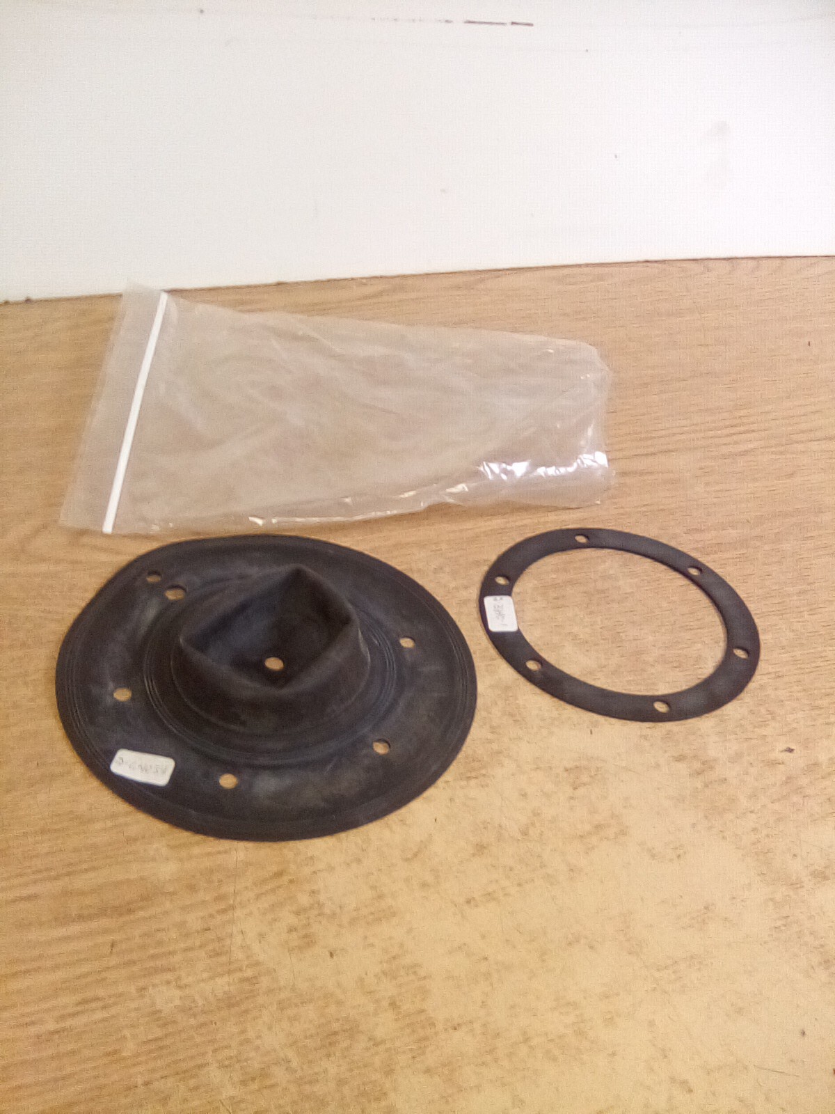 Diaphragm And 6 Hole Flange Gasket For 7216/7218 Regulators