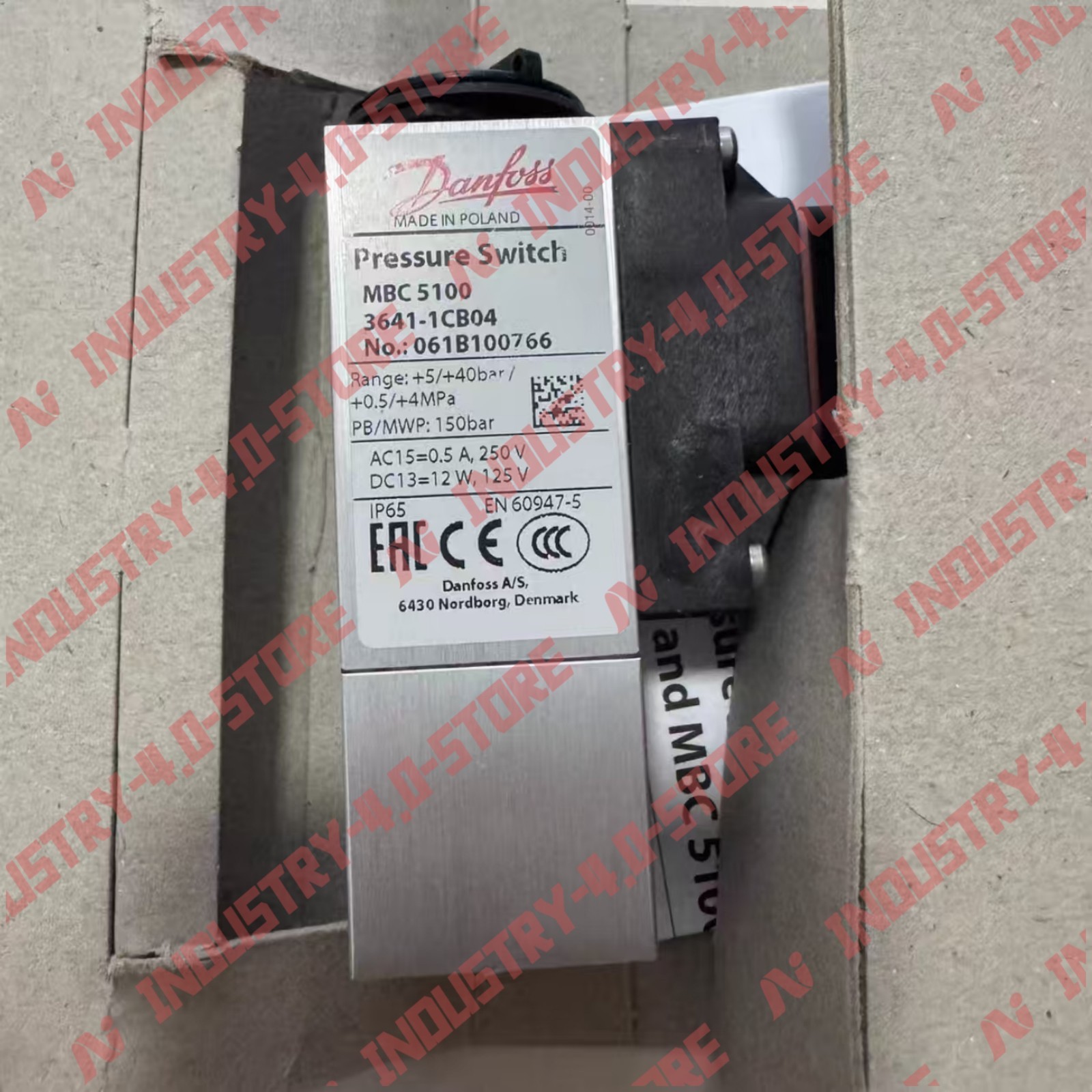 Danfoss 061B100766 MBC5100 Pressure Sensor#1pcs new in box