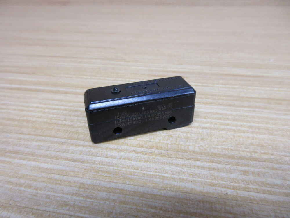 Micro Switch BZ-2RL2 Basic Switch BZ2RL2 Pin Plunger Actuator