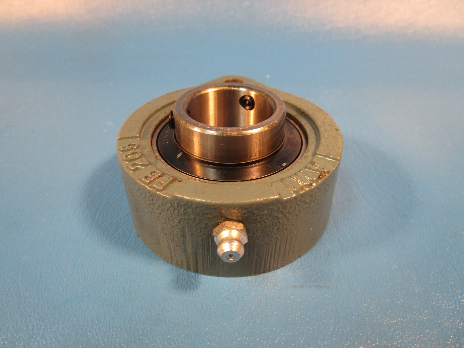 AMI UCFB205-16, 1“ Bore, 3-Bolt Flange Block Bearing, Set Screw Locking (ASAHI)