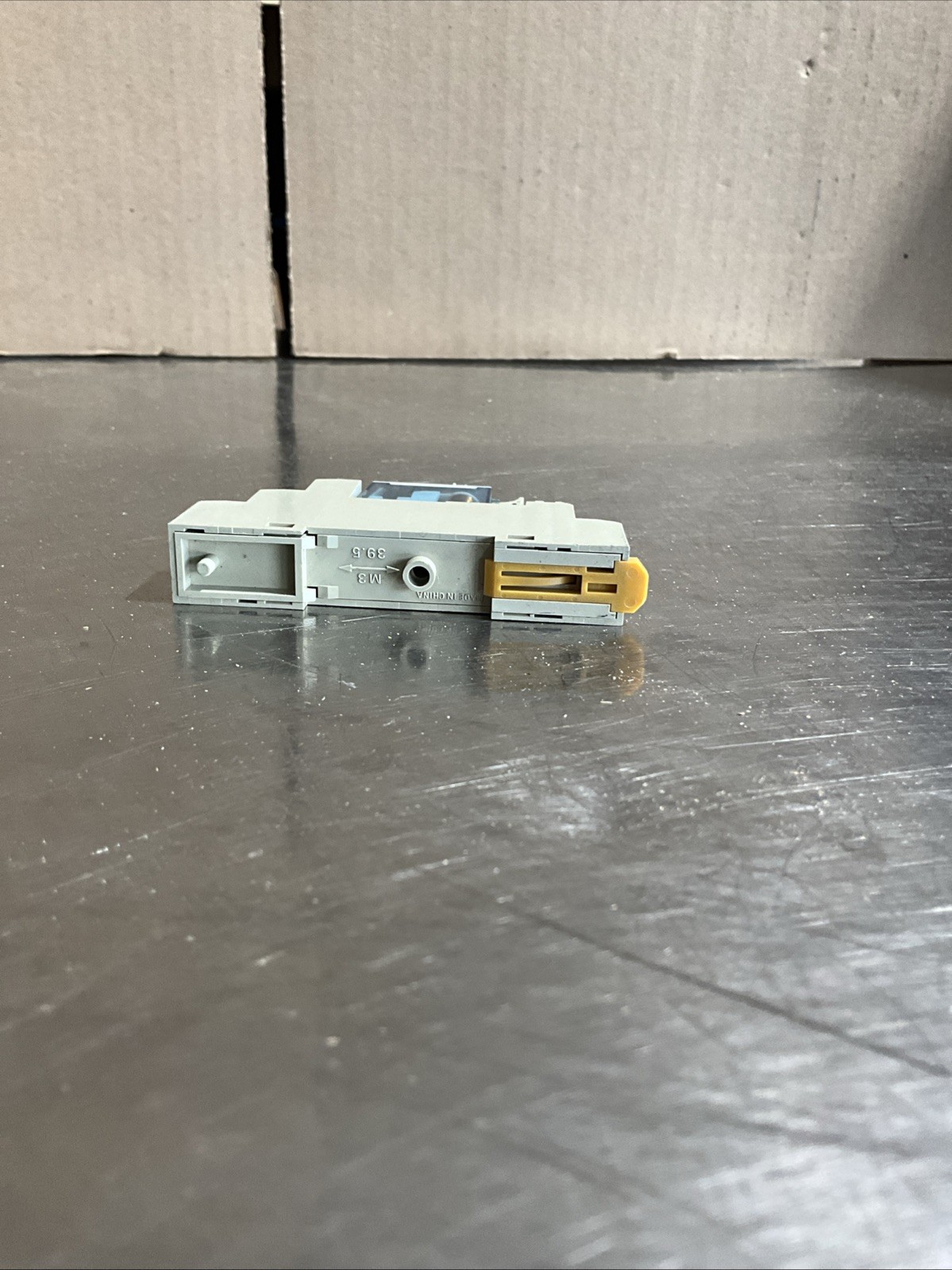 Finder Max. 10A25PV Socket & Relay 1543ew