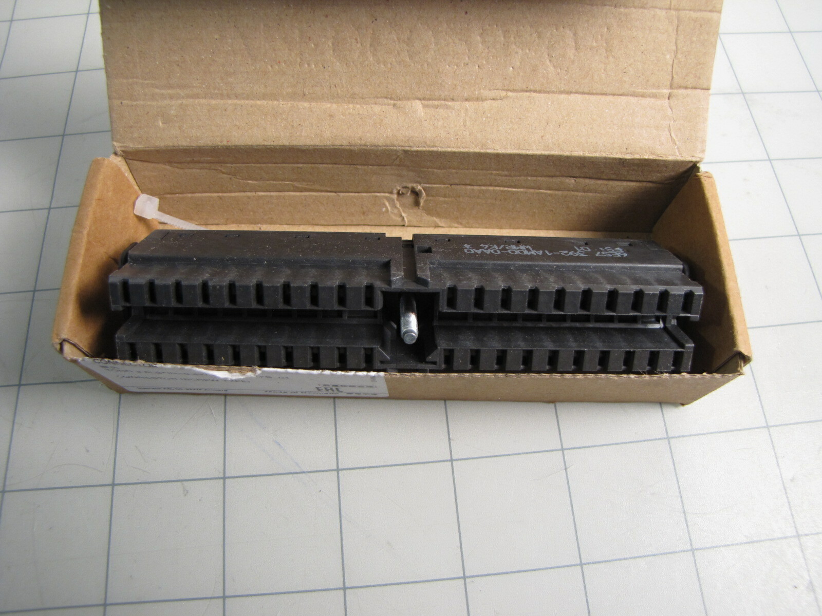 Siemens 6ES7 392-1AM00-0AA0 40-Pin Front Connector NEW