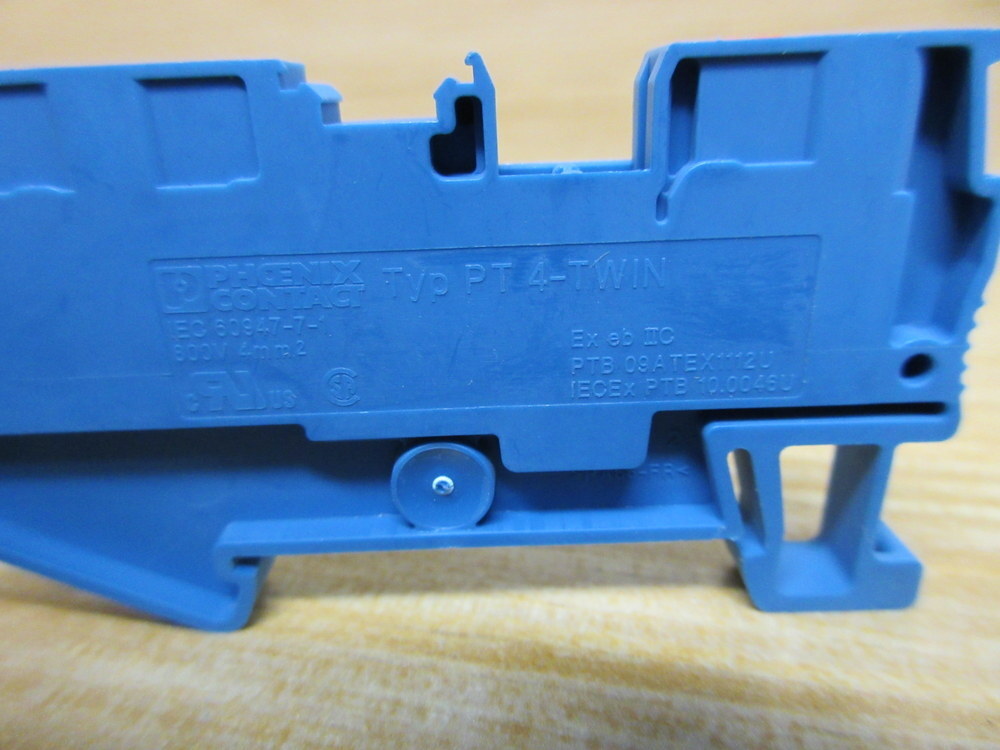 Phoenix Contact PT 4-TWIN BU Terminal Block 3211775 (Pack of 37)