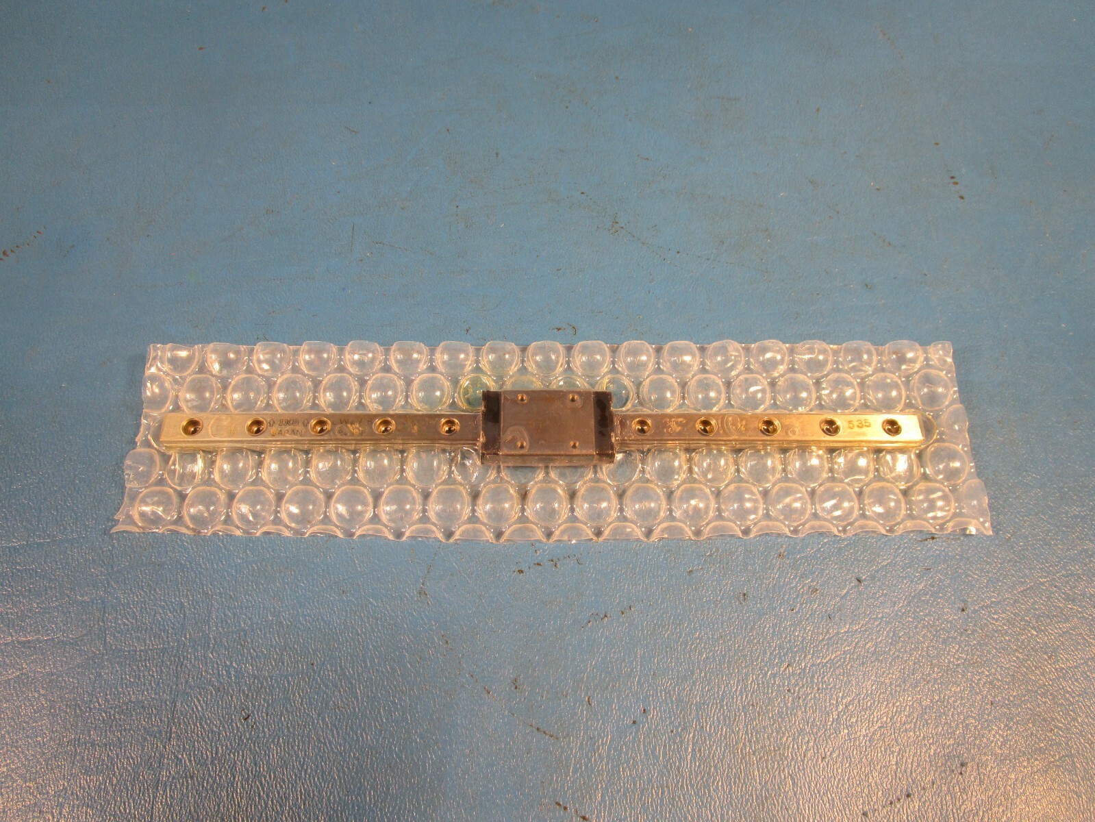 IKO LWLG7B + 120mm, One LWLG7B Linear Guide Block on a 120mm Rail