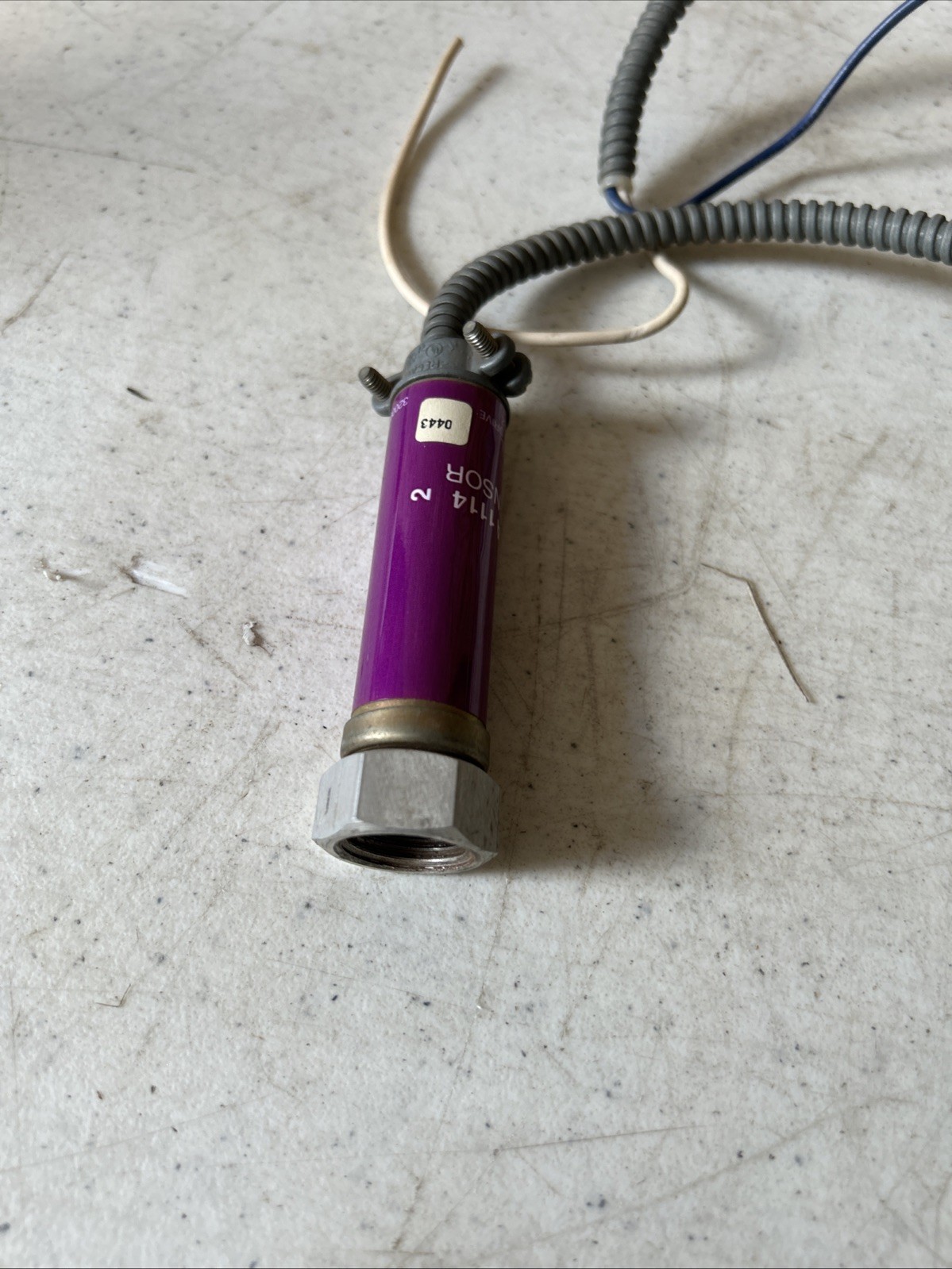 HONEYWELL C7027A-1114 ULTRAVIOLET SENSOR – FREE SHIPPING