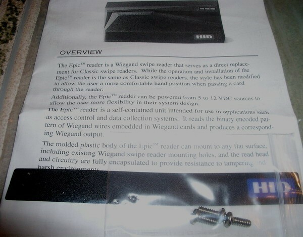 1 x HID Epic Swipe Wiegand Reader 3152540, AR-1, 32985, HU/W3152540