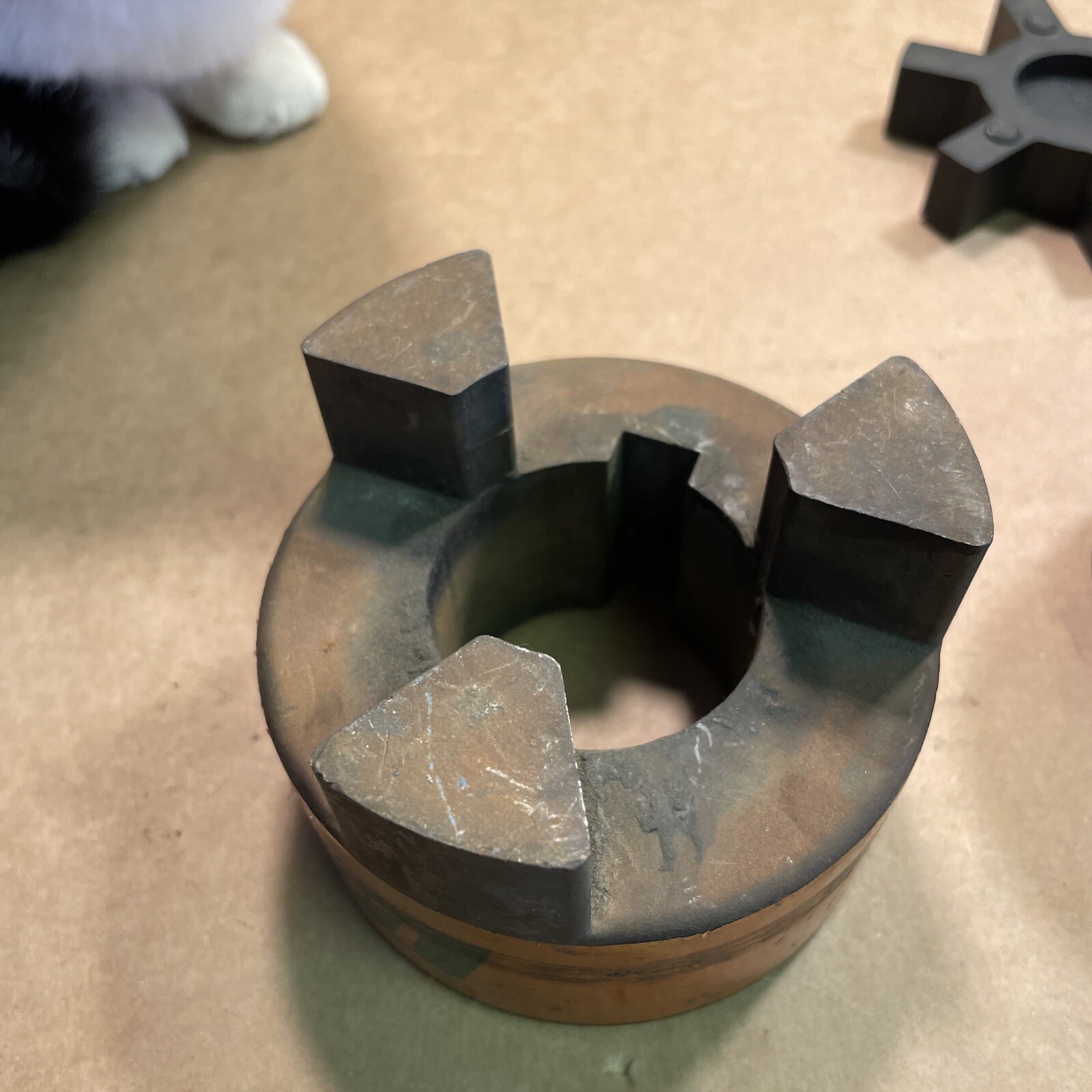 Lot of 6: LOVEJOY L Couplings L-150 L-110 L-100 L-095 JAW COUPLING