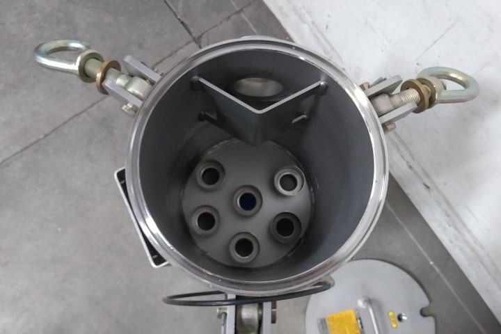 Parker 4LFE6-1-2 2 In NPT Connection 150 Max PSI 30 GPM Filter Housing