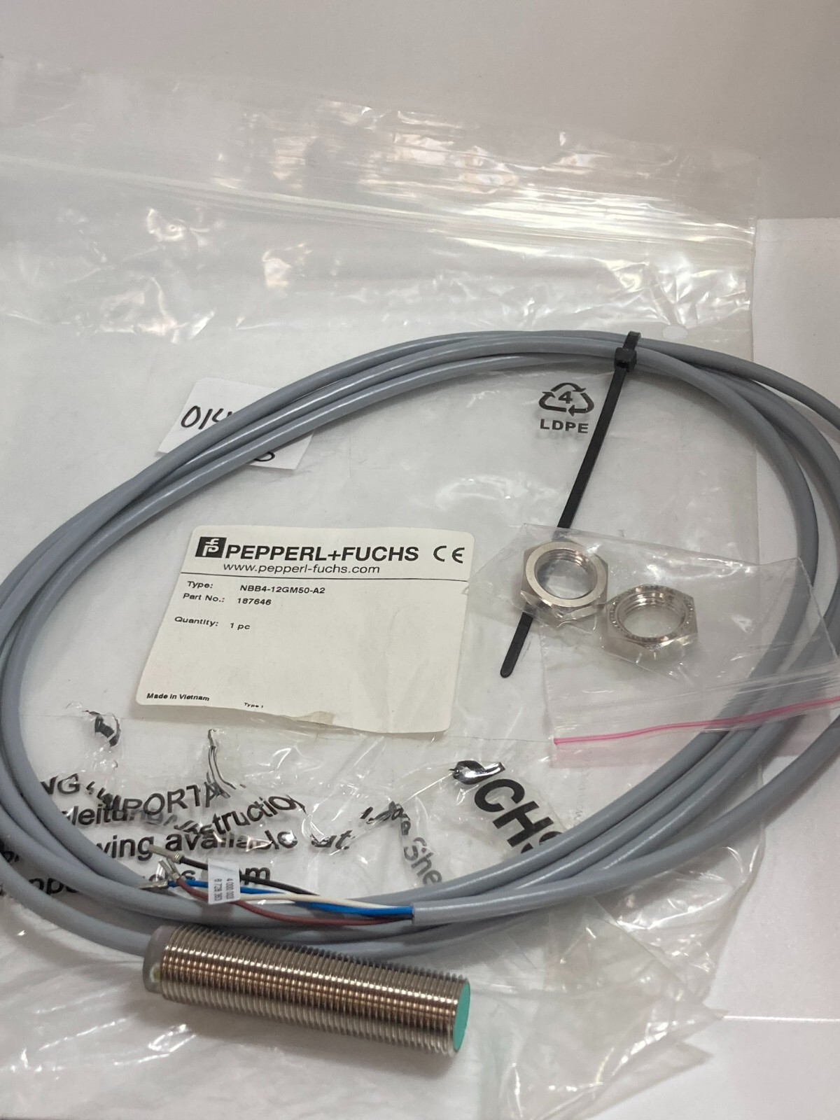 PEPPERL+FUCHS NBB4-12GM50-A2 INDUCTIVE SENSOR 4MM FLUSH NIB