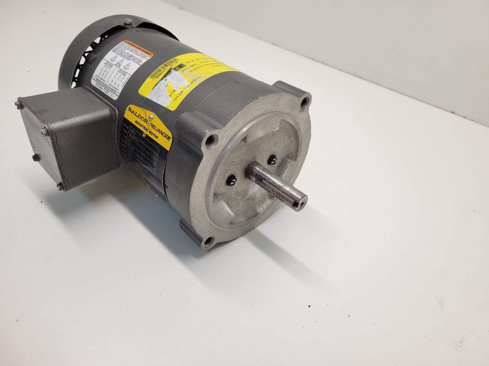 NEW OLD STOCK! BALDOR RELIANCE .25HP 1735RPM 230/460V MOTOR KM3454