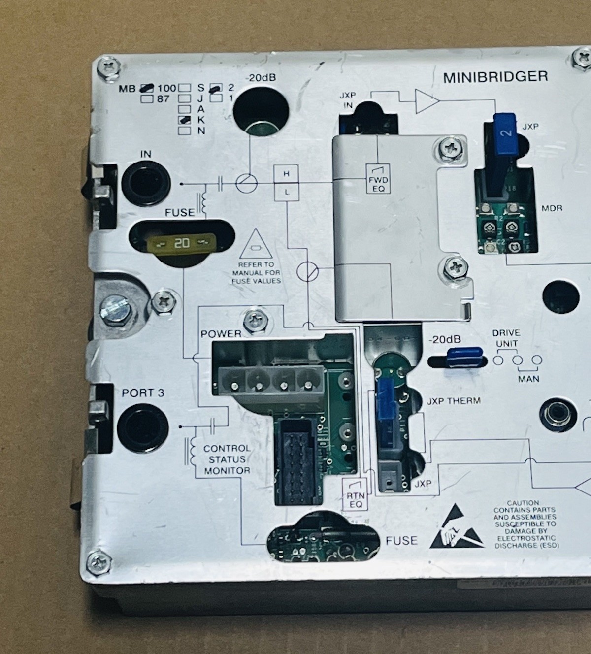 Arris ComSonics Mini Bridger Amplifier 1.2 Ghz MB120-085-SX-XFX Heavy Duty