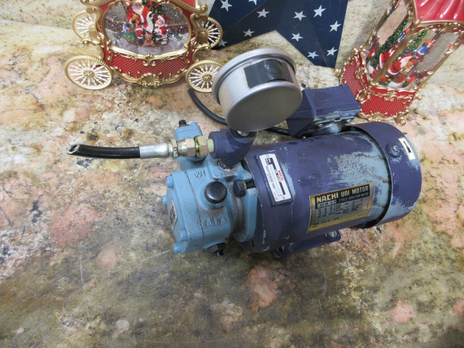 1996 CITIZEN L25 CNC NACHI MOTOR LTIS85-NR VBBA-0A4A04 VDS-0B-1A2-TU-1731K PUMP