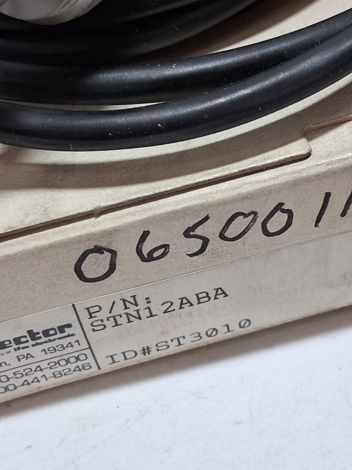 EFECTOR ST3010 FLOW SENSOR NIB