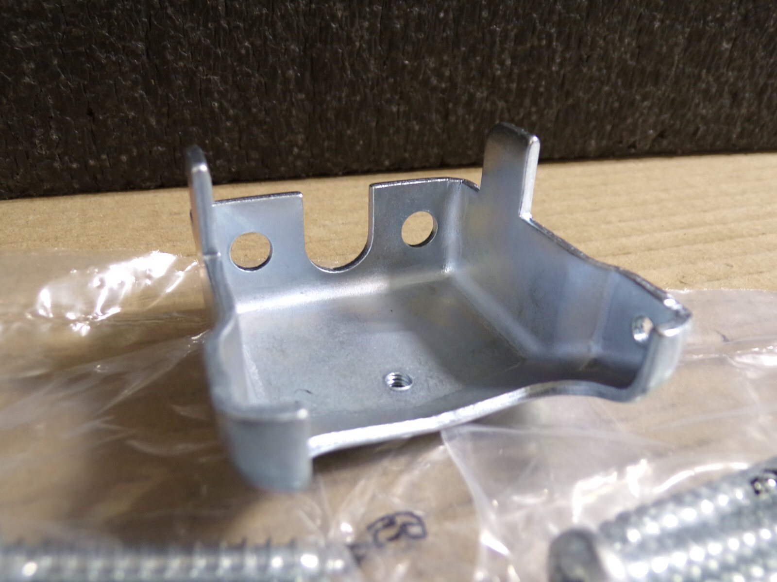 End Clamp MTG SCR 81-9500-1542-999 (G)