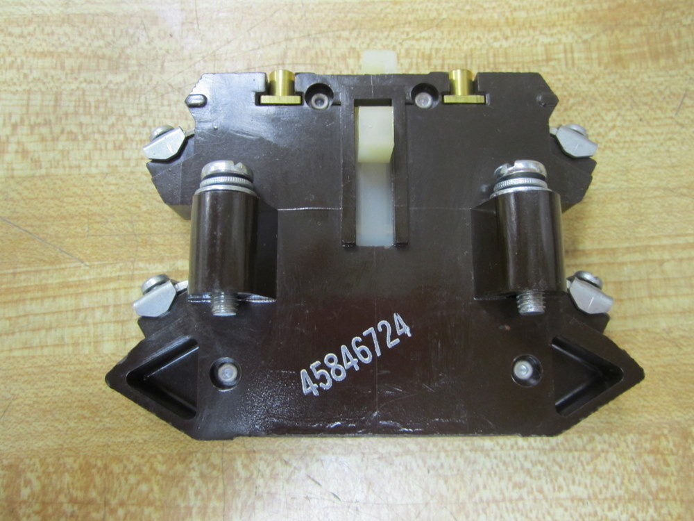 Cutler Hammer C320KB8 Auxiliary Contact