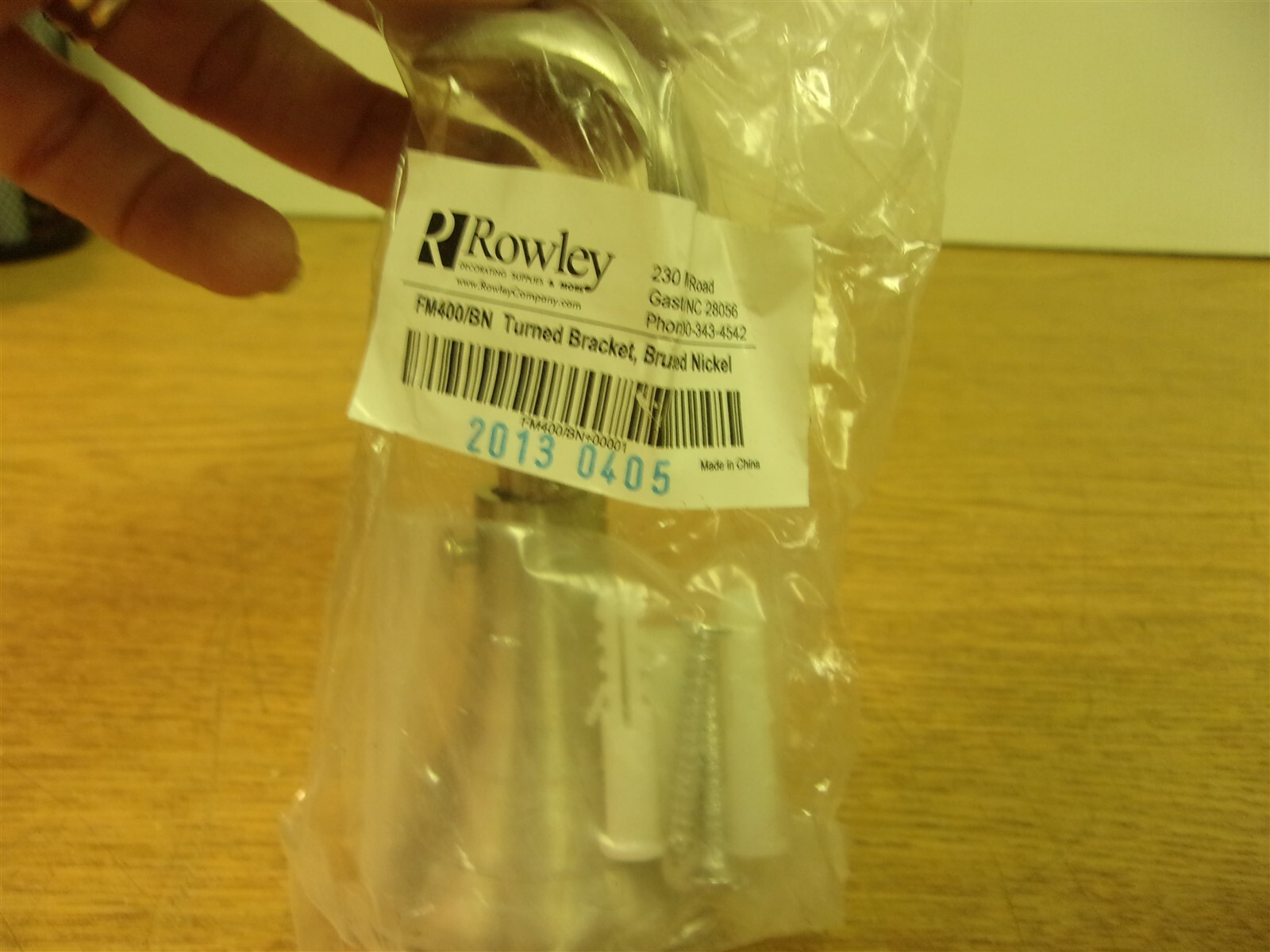 NEW Rowley FM400/BN Turned Bracket Brushed Nickel *FREE SHIPPING*
