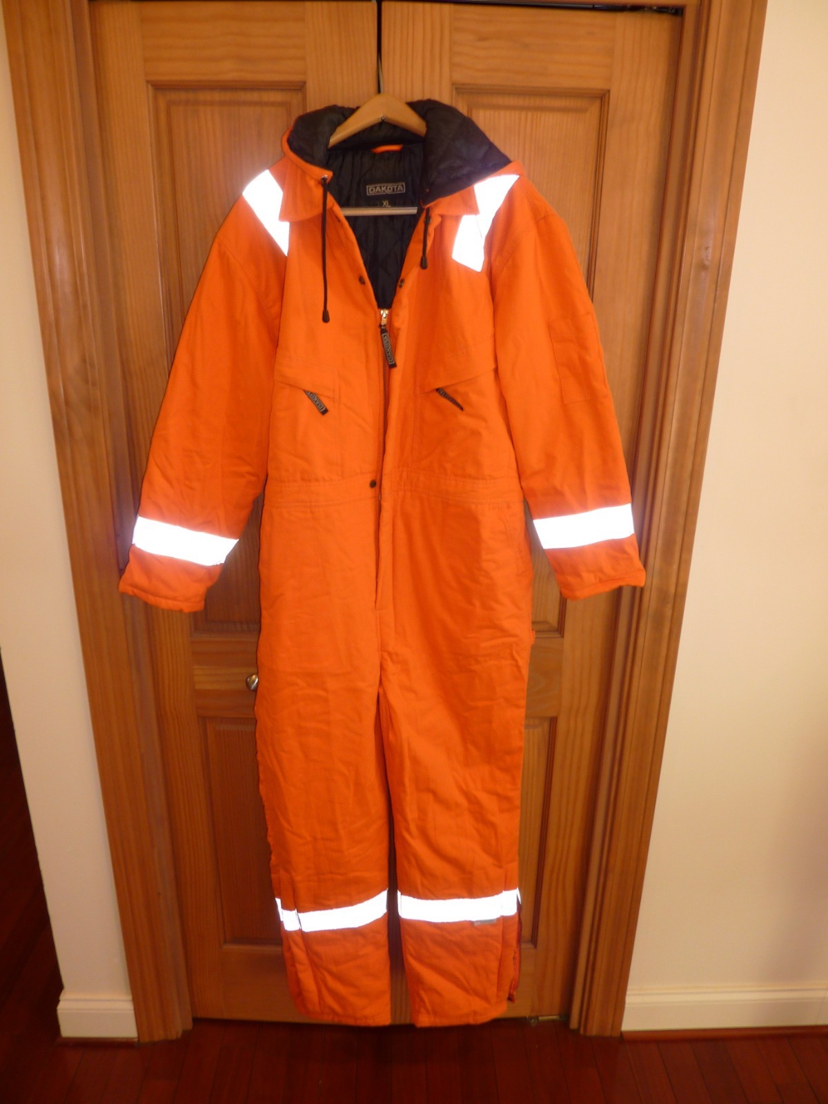 Dakota Coveralls Men’s 2XL reflective quilted work safety jumpsuit looks unused!