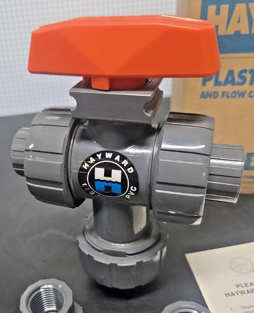HAYWARD TW1050ST 3-Way True Union 1/2″ Ball Valve PVC NSMP