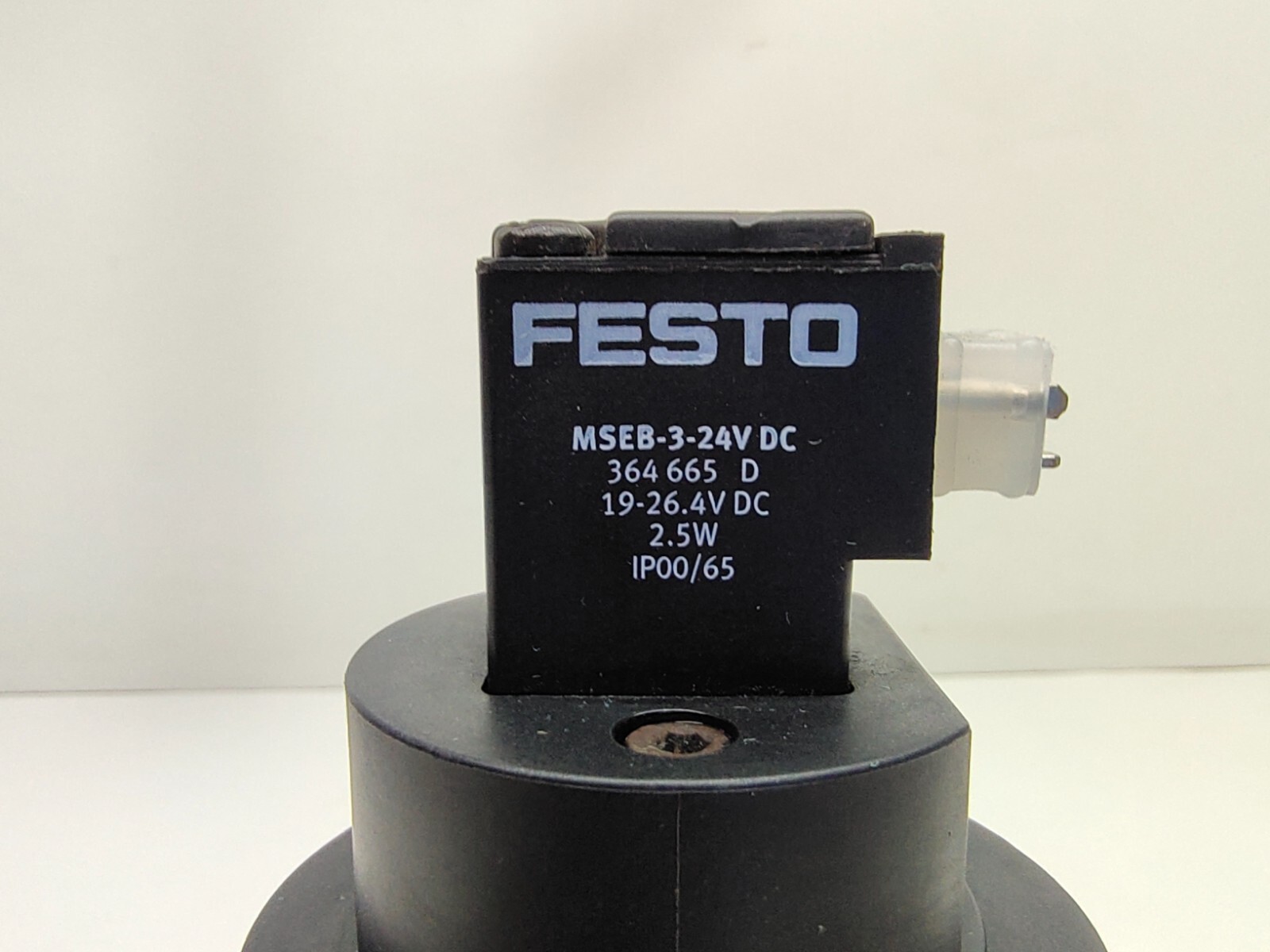 Festo HEE-D-MAXI-24 172962 safety start valve (FREE SHIPPING)