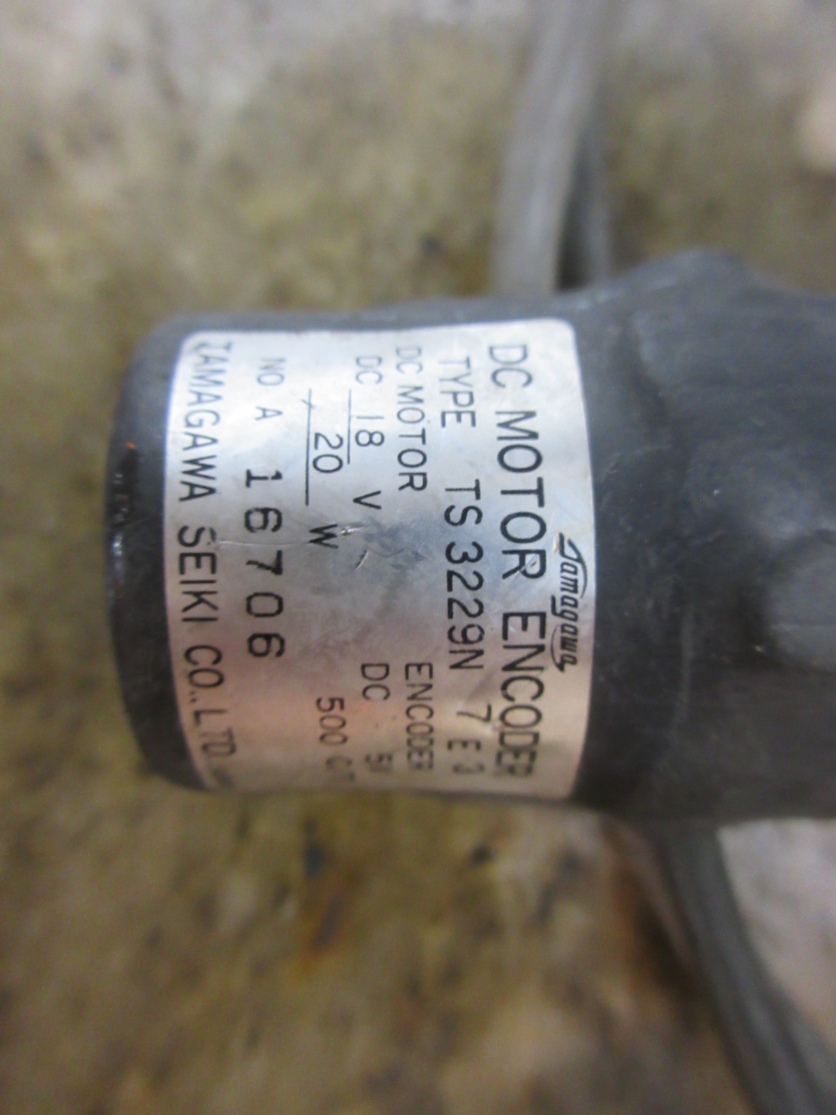 TAMAGAWA DC MOTOR ENCODER TYPE TS3229N 7E3 A16706 TS3229N7E3 CX 20