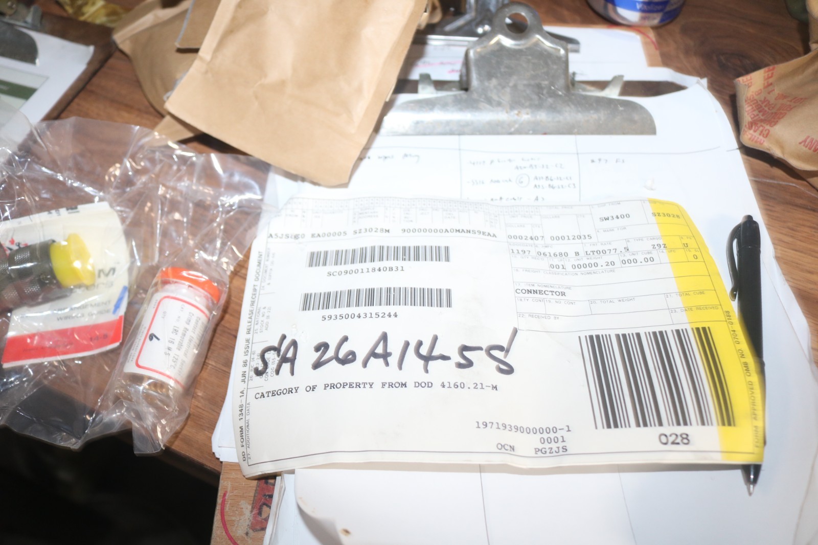 NOS Burndy electrical connector PN SA26A14-5-5 5935-00-431-5244 Sikorsky Acft