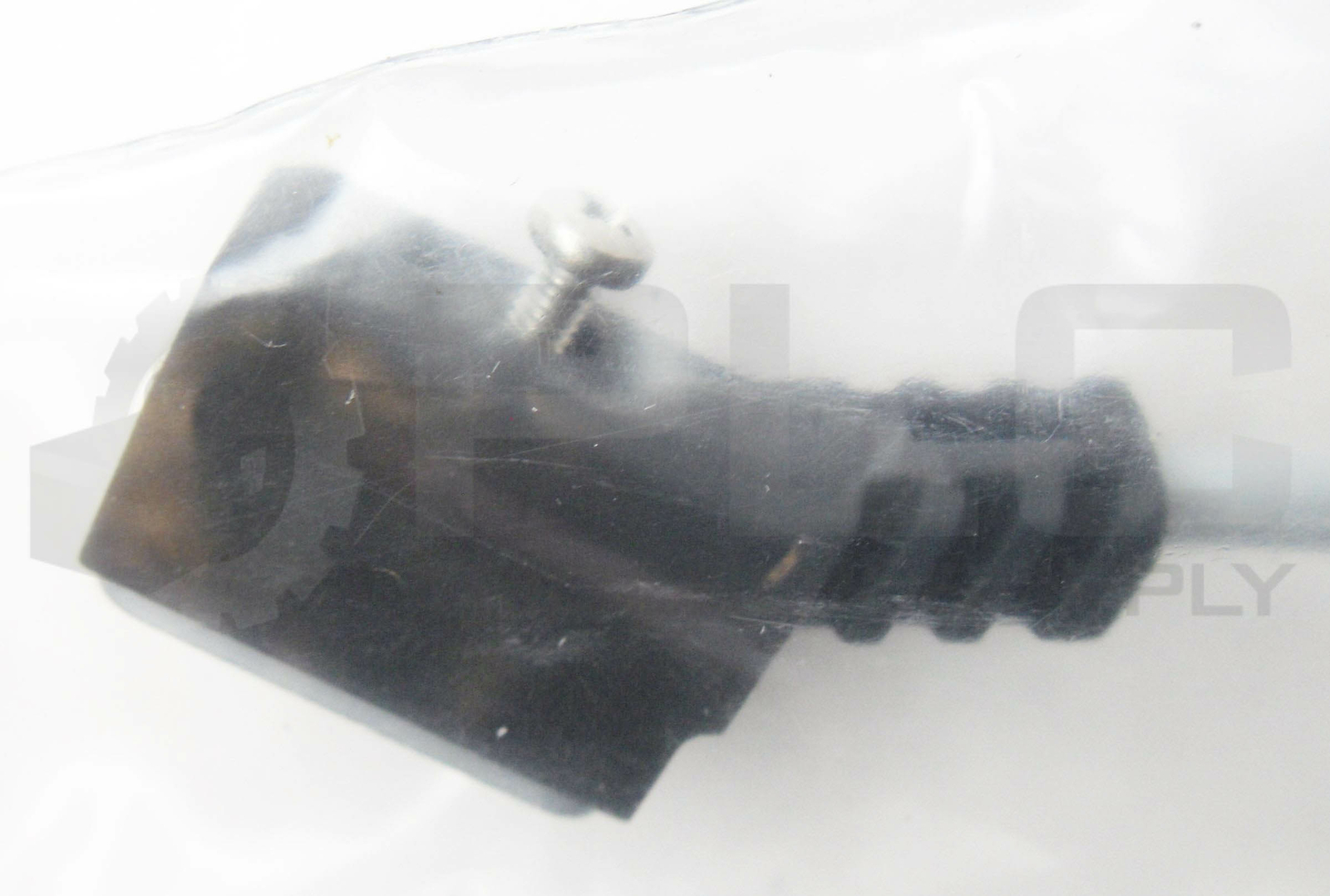 NEW SEALED FESTO NEBV-Z4WA2L-R-E-10-N-LE2-S1 CONNECTING CABLE 8047678 SER M613