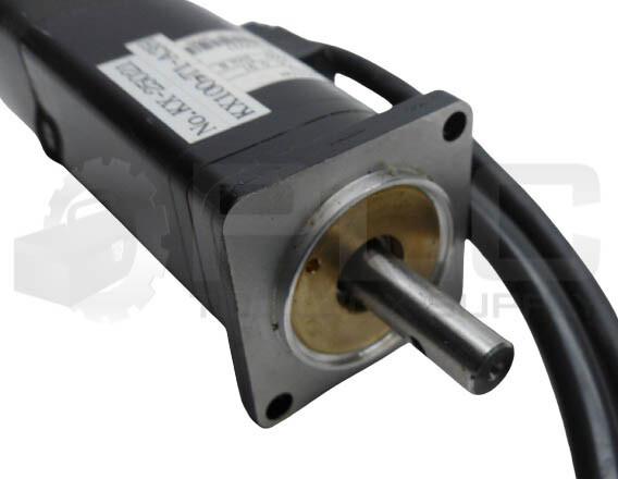 YASKAWA SGM-01A3NS31 AC SERVO DRIVE, W 100, V 200, A 0.91, N-m 0.318, 3000RPM