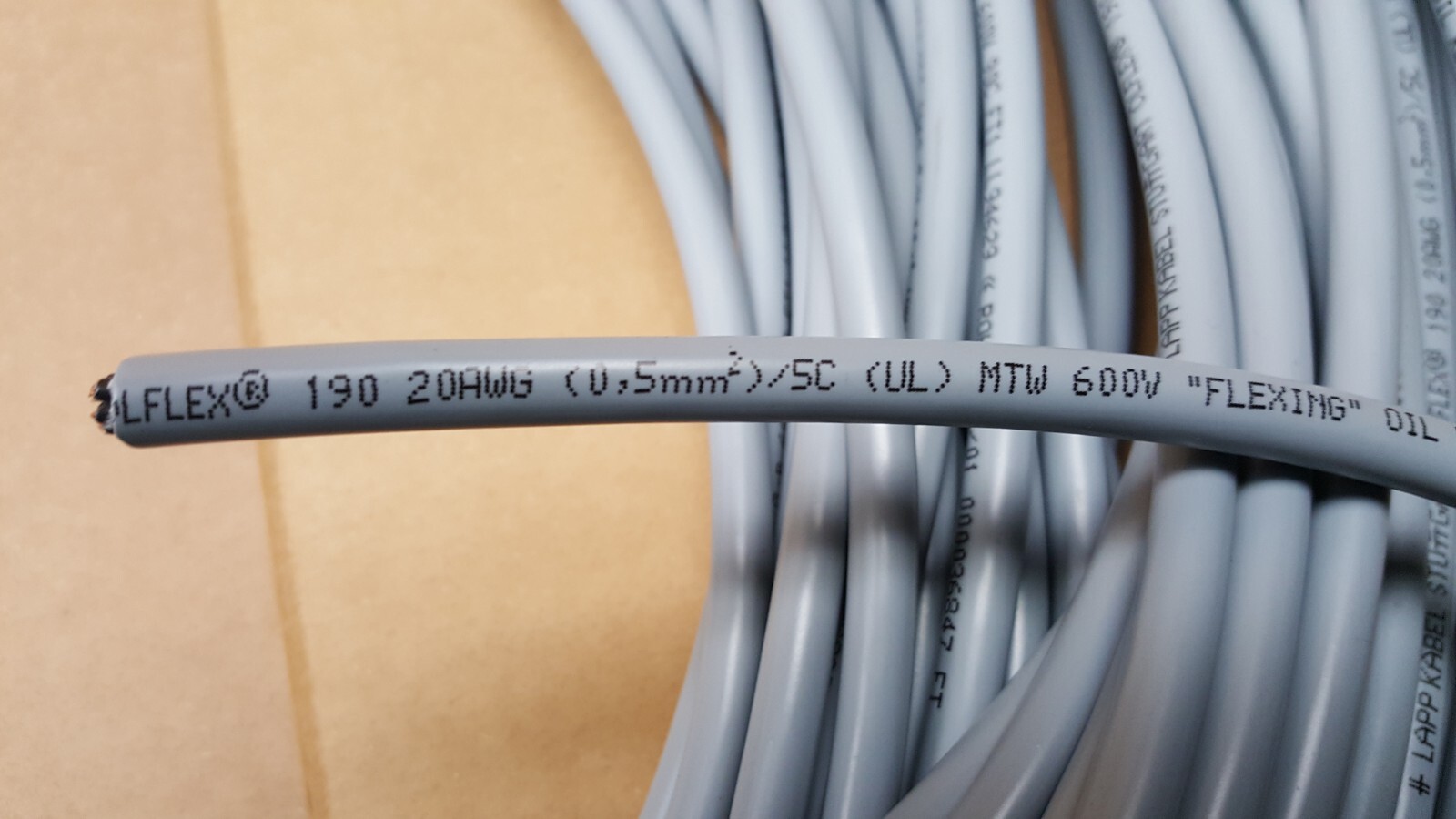 NEW LAPP KABEL E155920/20886 OLFLEX 190 Cable, 600V, 95 ft in 28″ sections .5 mm