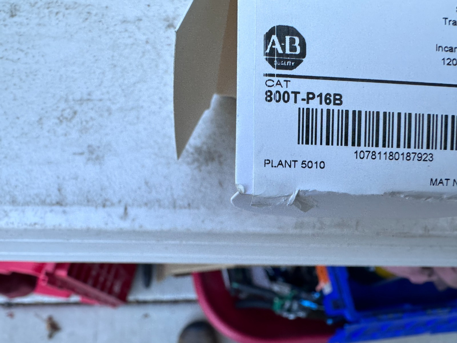 Allen Bradley 800T-P16B 30mm Blue Pilot Light