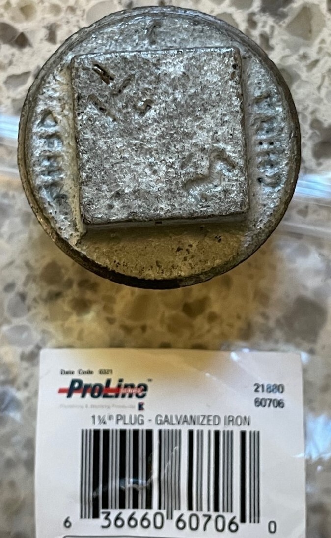 ProLine 1 1/4-inch Galvanized Iron Threaded Male Plug – 21880