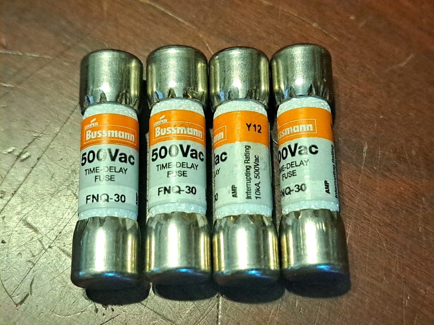 4 BUSSMAN FNQ-30 BUSSMAN FUSE Time Delay 500VAC FNQ30