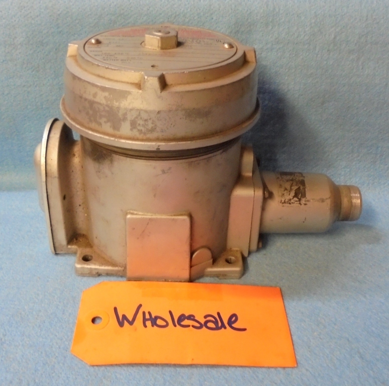 UE UNITED ELECTRIC, TEMPERATURE CONTROL, E121 9009 3BS, 15 AMP, 480 VAC
