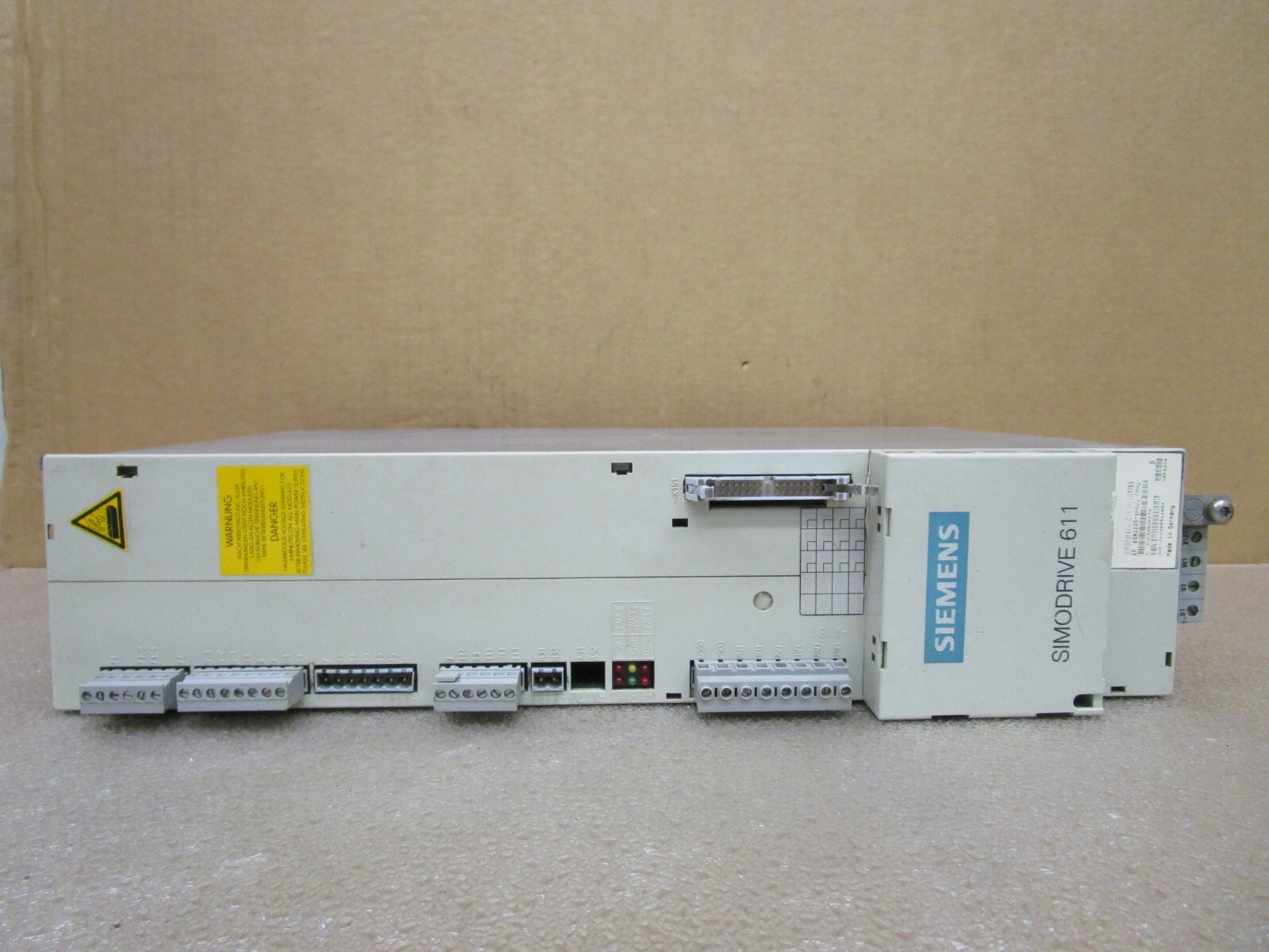 Siemens 10/25 KW U/E-MODUL 6SN1145-1AA1-0AA0 SIMODRIVE Parts Only 51811HM