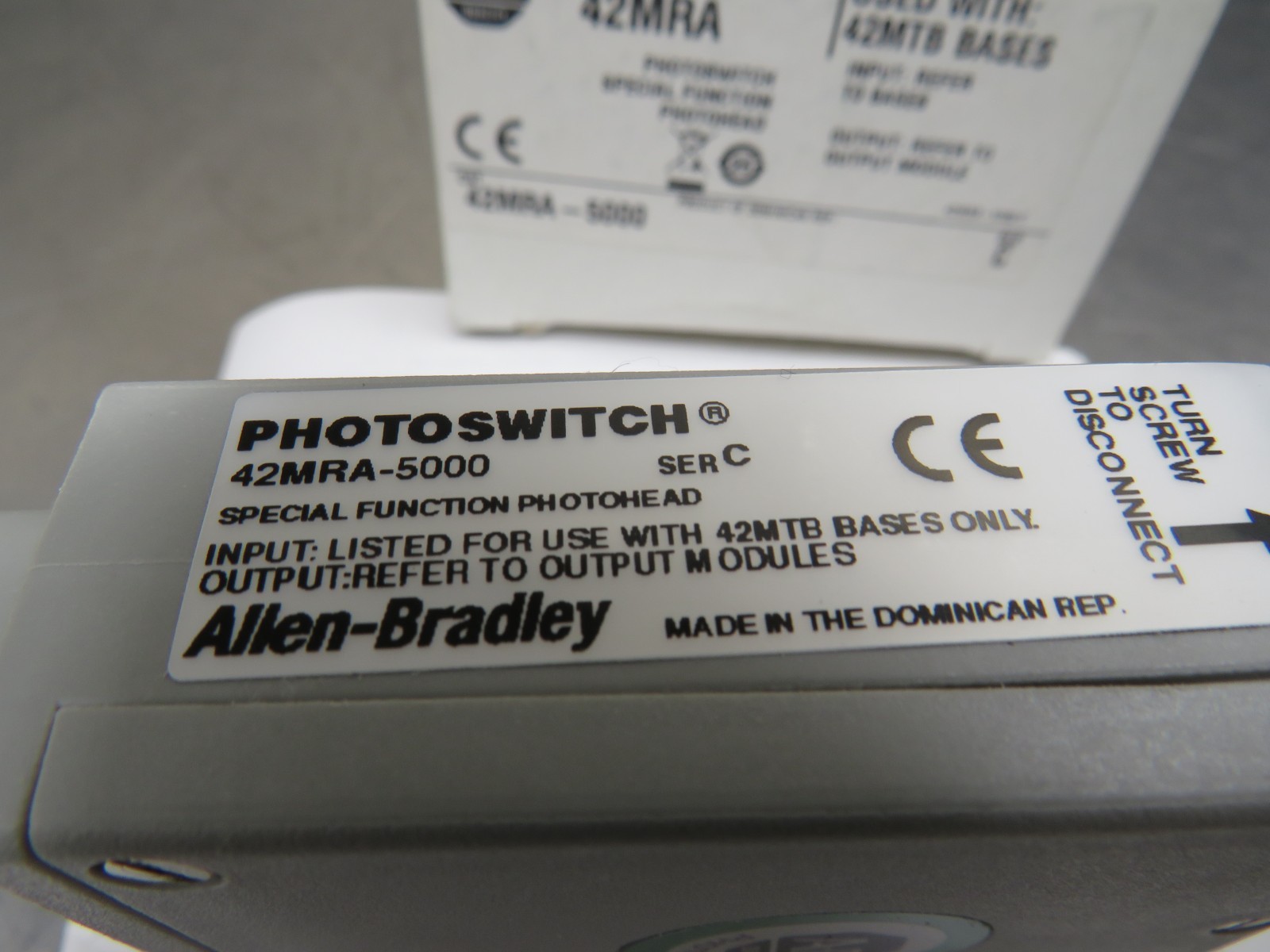 Allen Bradley 42MRA-5000 Ser C Sensor