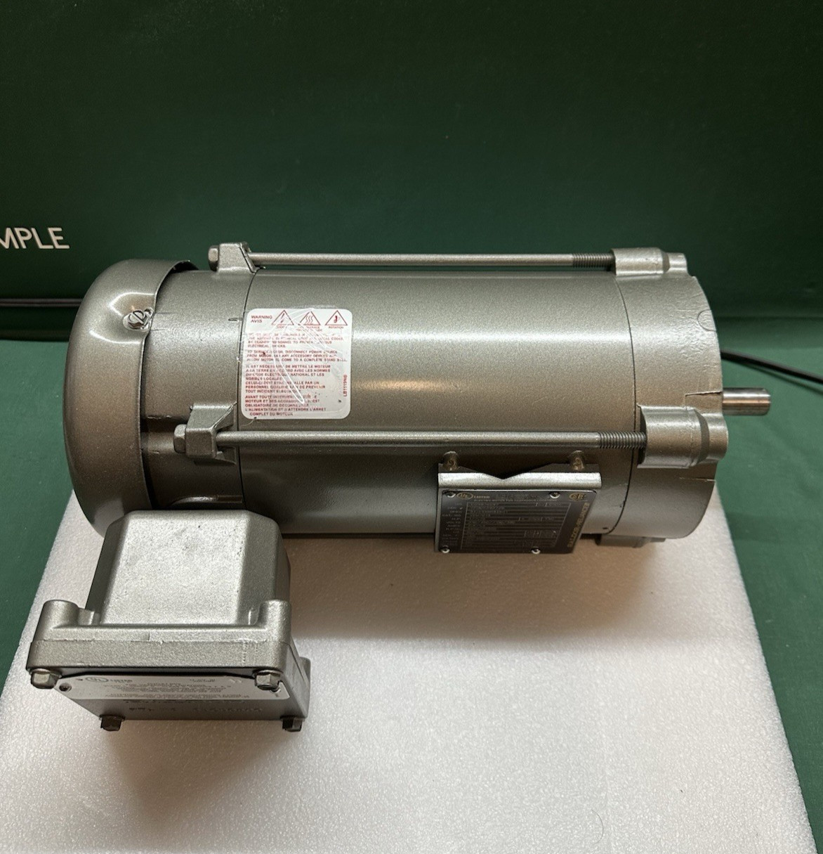 BALDOR Electric Motor, 1 HP, 230/460V, 3 Phase, 3450 RPM, 56J, JM7013, Haz. Loc.