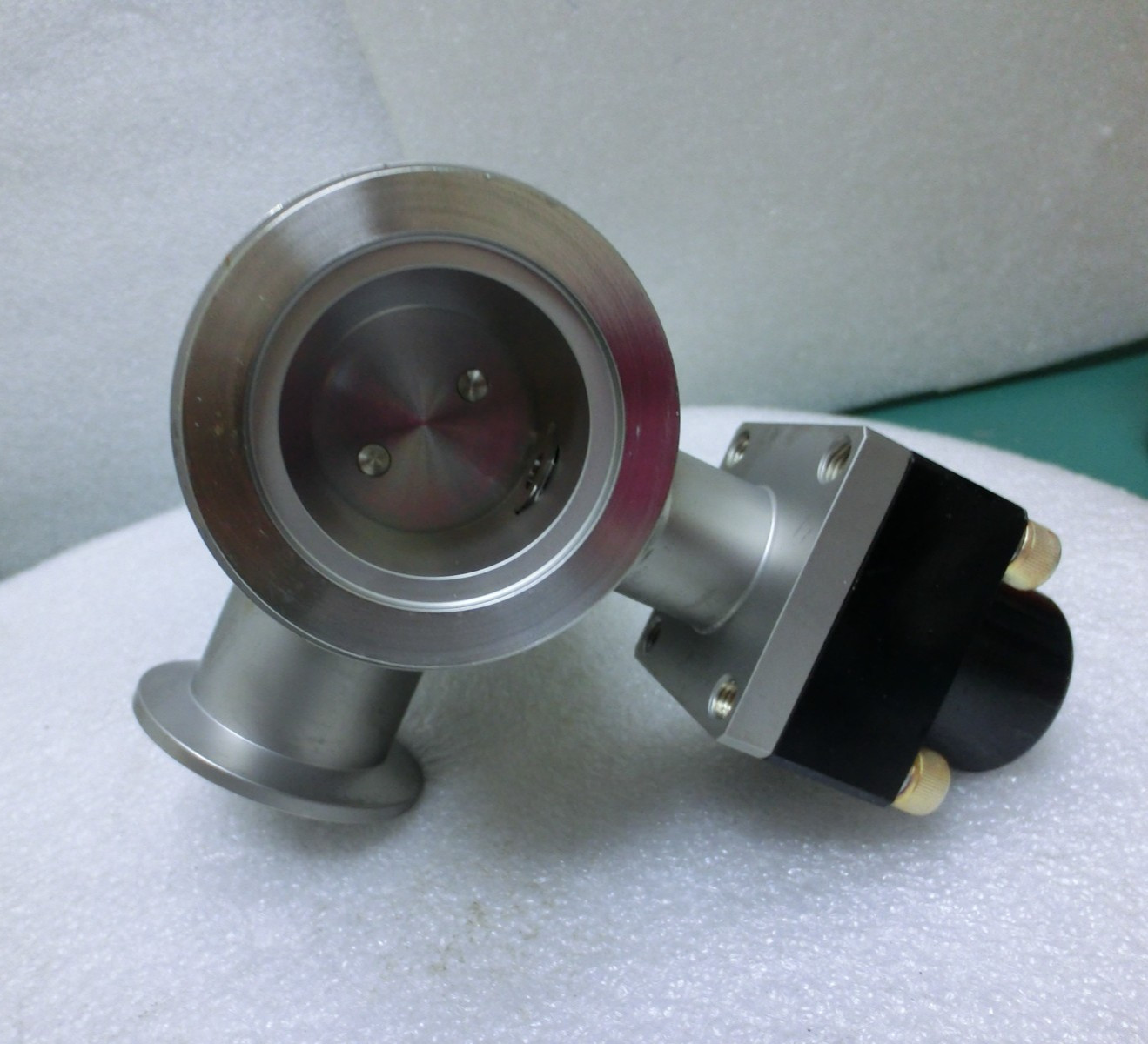 MKS HPS 1075307, Lam 796-801289-003 Actuated Vacuum Isolated valve,Used,US~97486