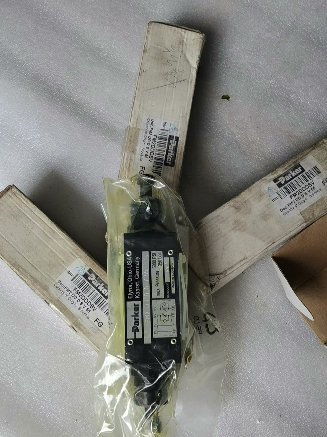 1PS New Parker FM2-DD-D-S-V-55 Bi-directional Throttle Valve AD