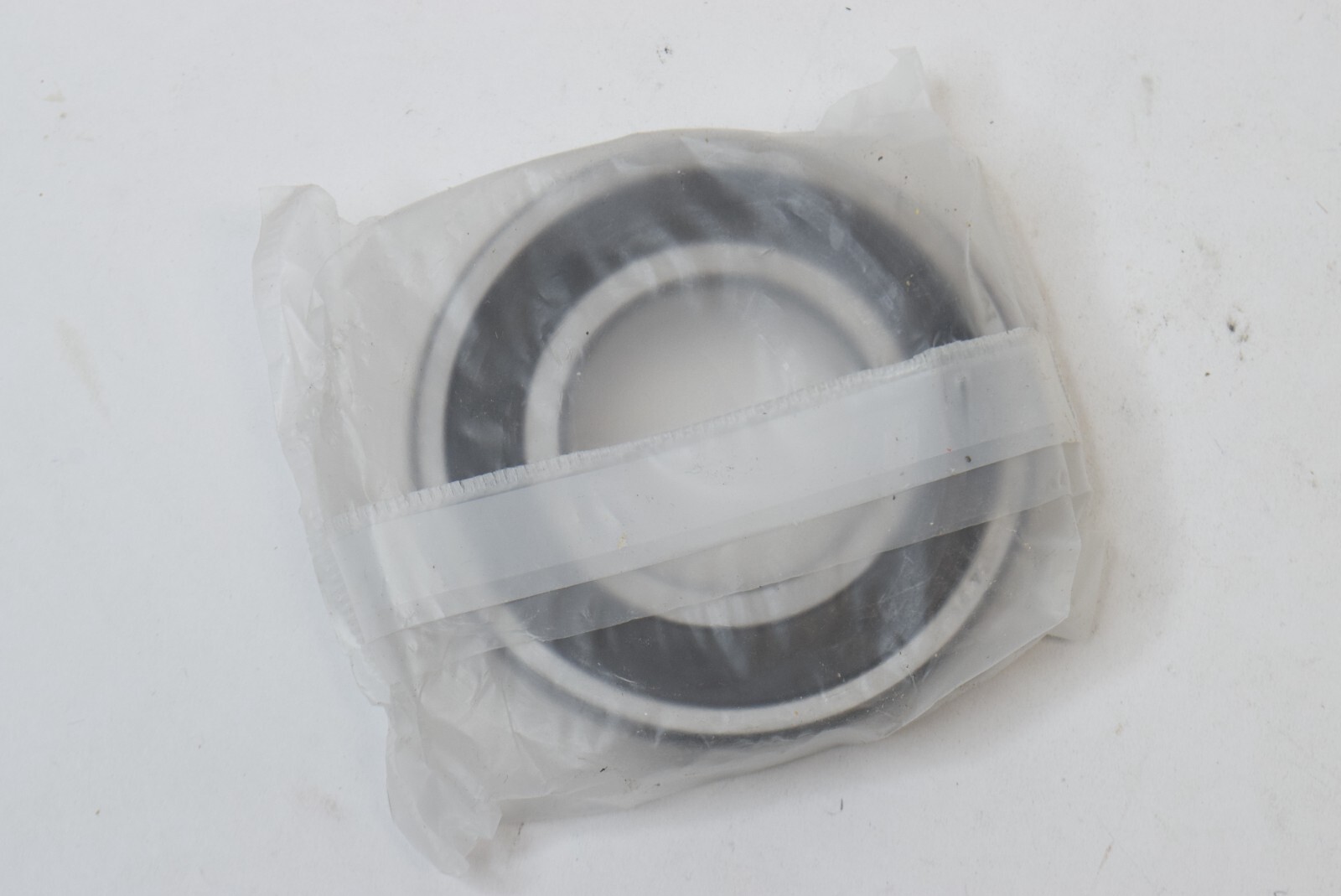 KBC 6207B2DRSL038C3 radial/deep groove ball bearing 35 mm ID, 72 mm OD, 17 mm W