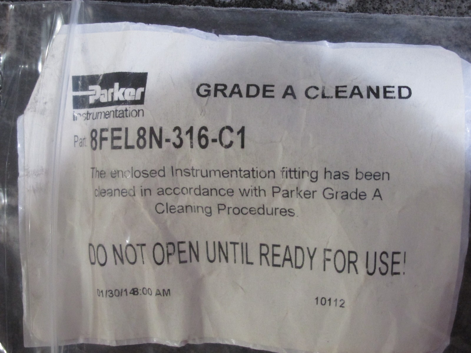 NEW PARKER 8FEL8N-316-C1 3/4″ FEMALE NPT 90° STAINLESS ELBOW TO 1/2″ OD