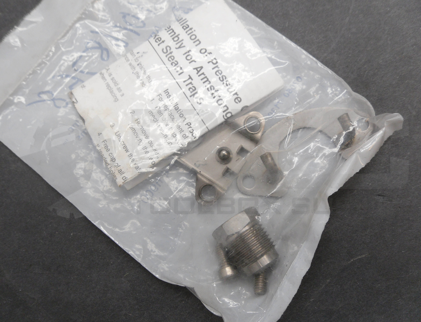 SEALED NEW ARMSTRONG B1670-5 BUCKET MECHANISM & SEAT PCA212/812 1/8 17-4 H900