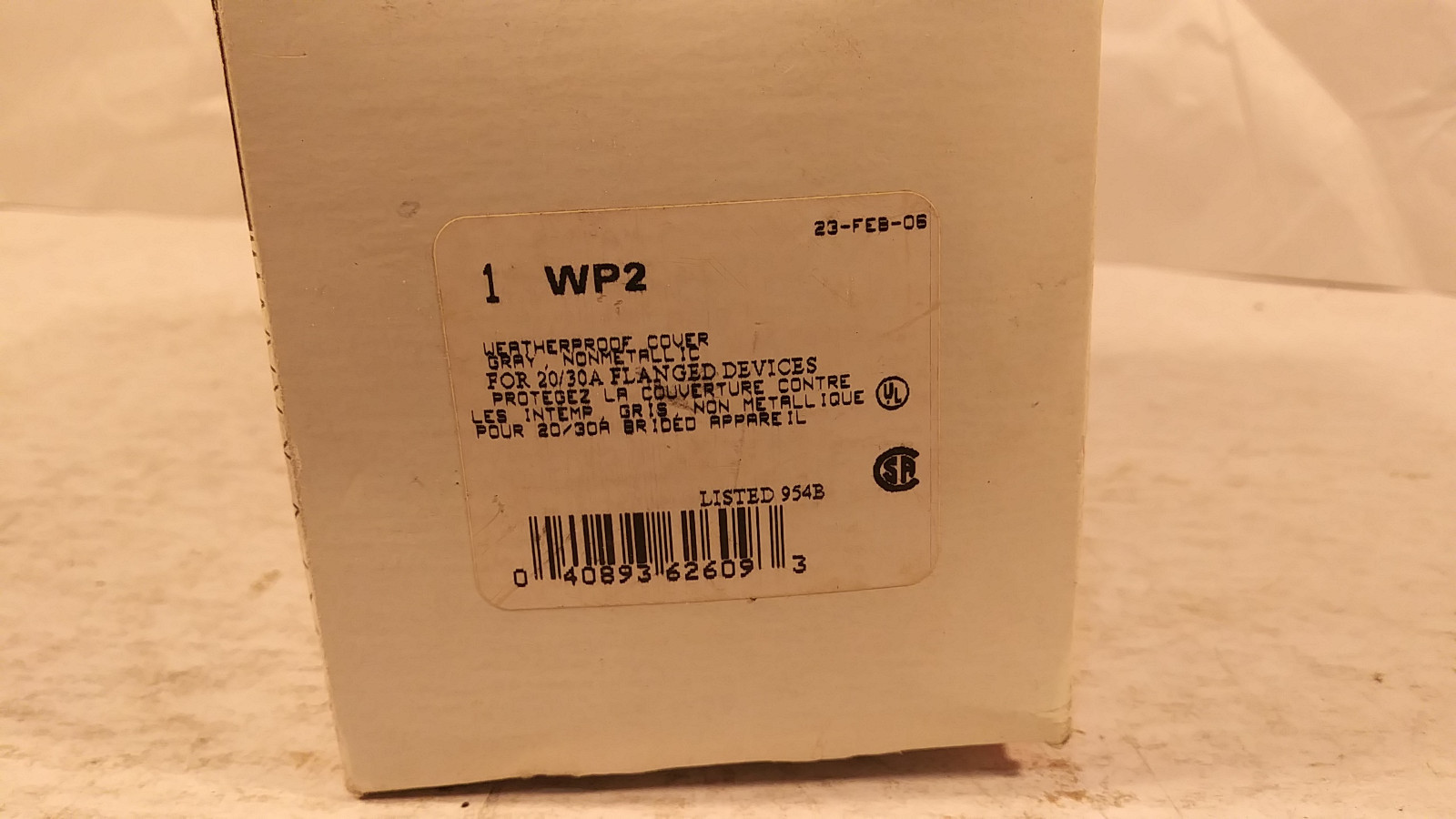 Cooper WP2 One 20A Inlet and 2 Weatherproof Covers for 20/30A Flanged Devices