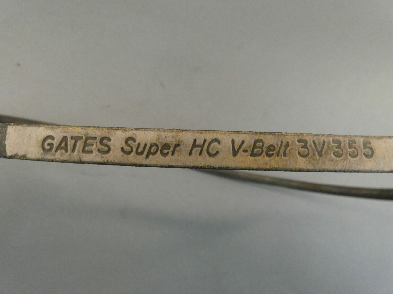 Gates Super HC 3V355 V-Belt – NEW Surplus!
