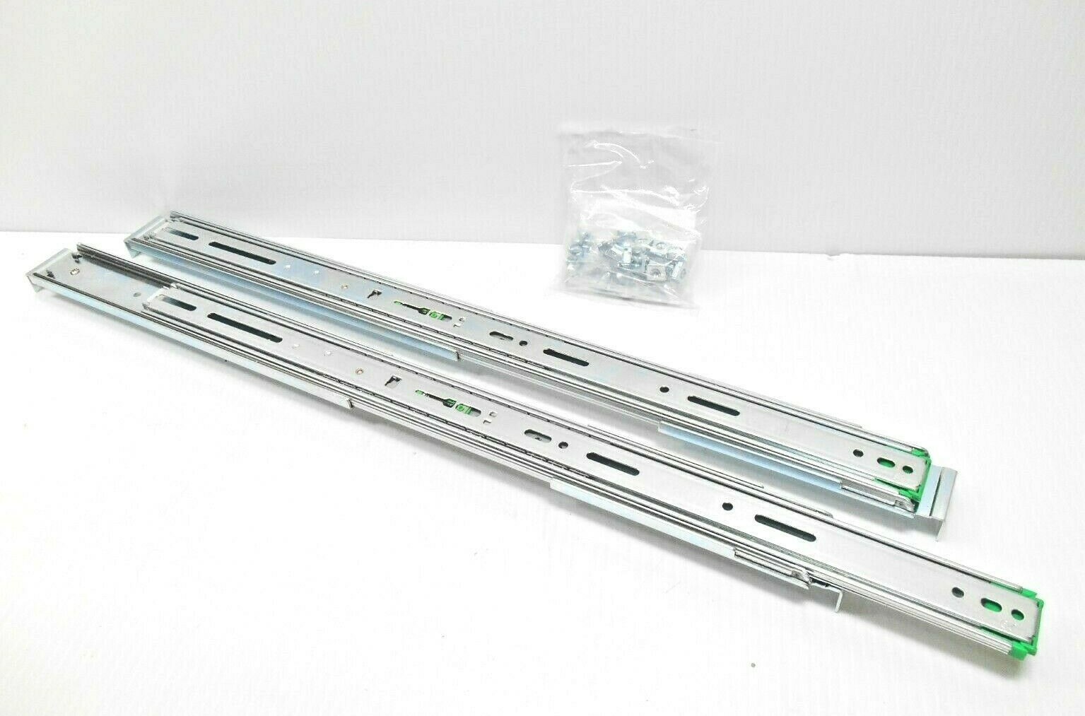 Set of 2 Chenbro 84H341300-01 Slide Rail 22″