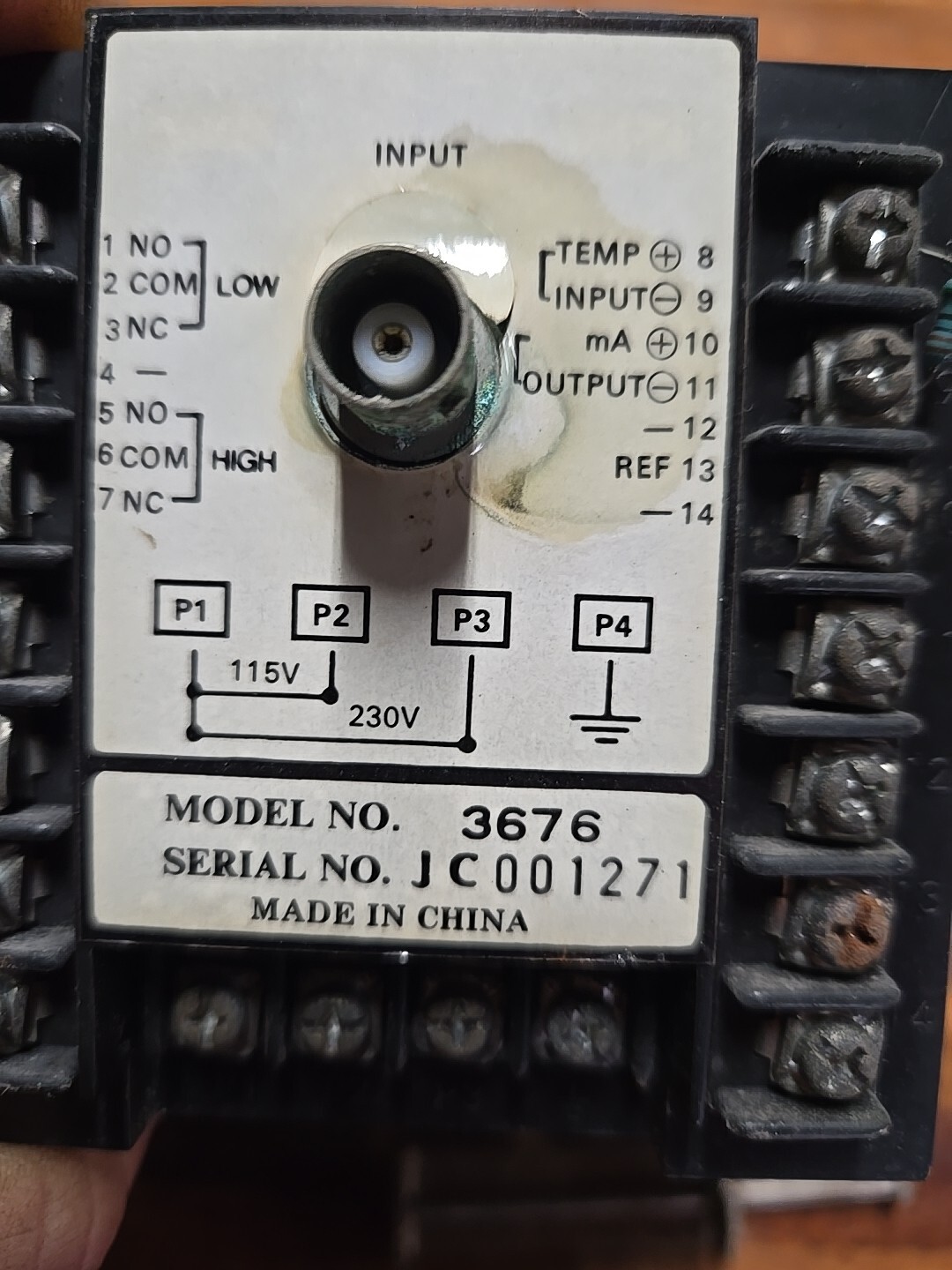 Jenco 3676 Digital pH/ORP Transmitter Controller w/ Scratches Made in China