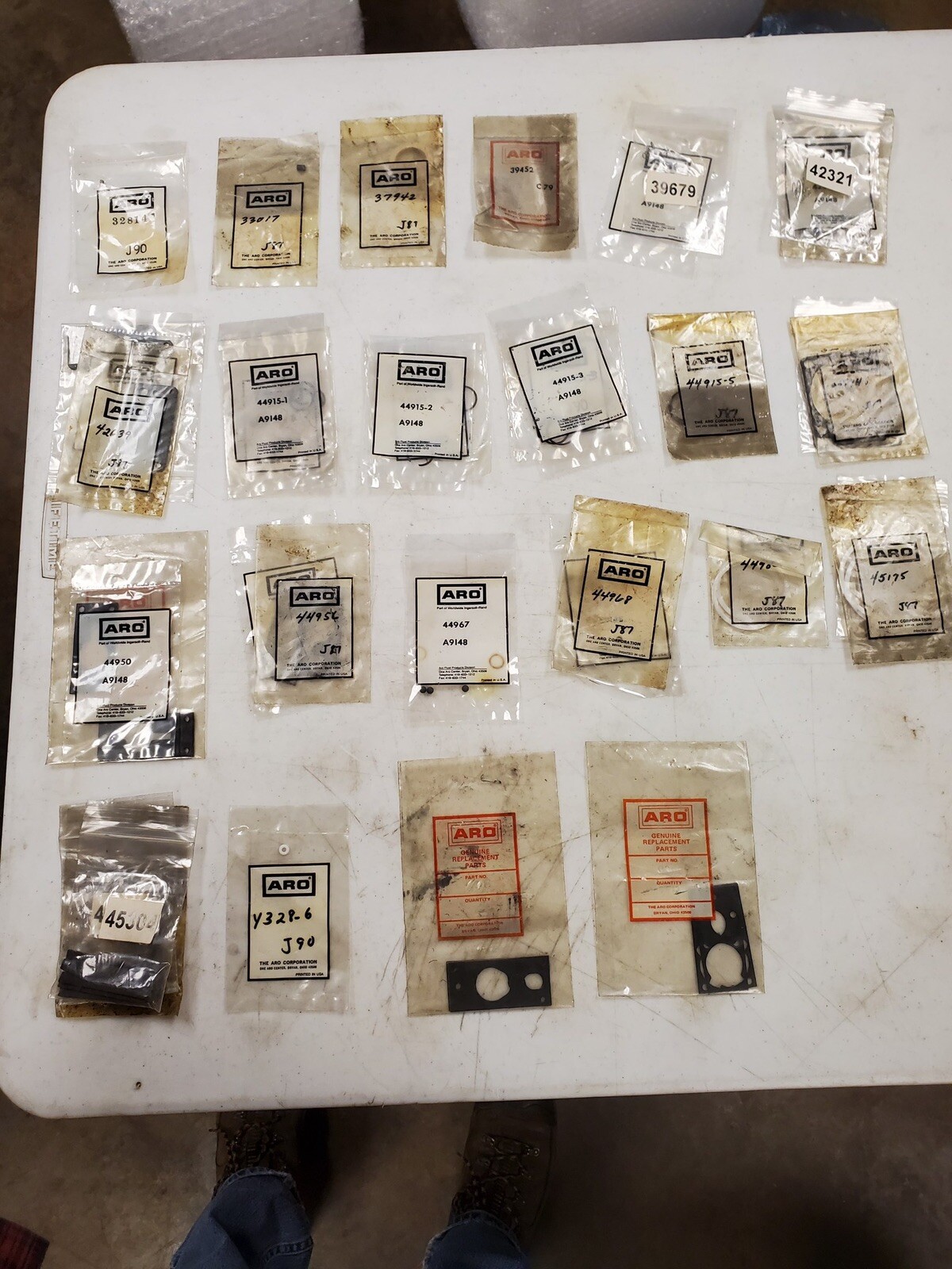 Lot Of 68 ARO INGERSOLL RAND Seals 42321 32814 33017 37942 39452 39679 44915