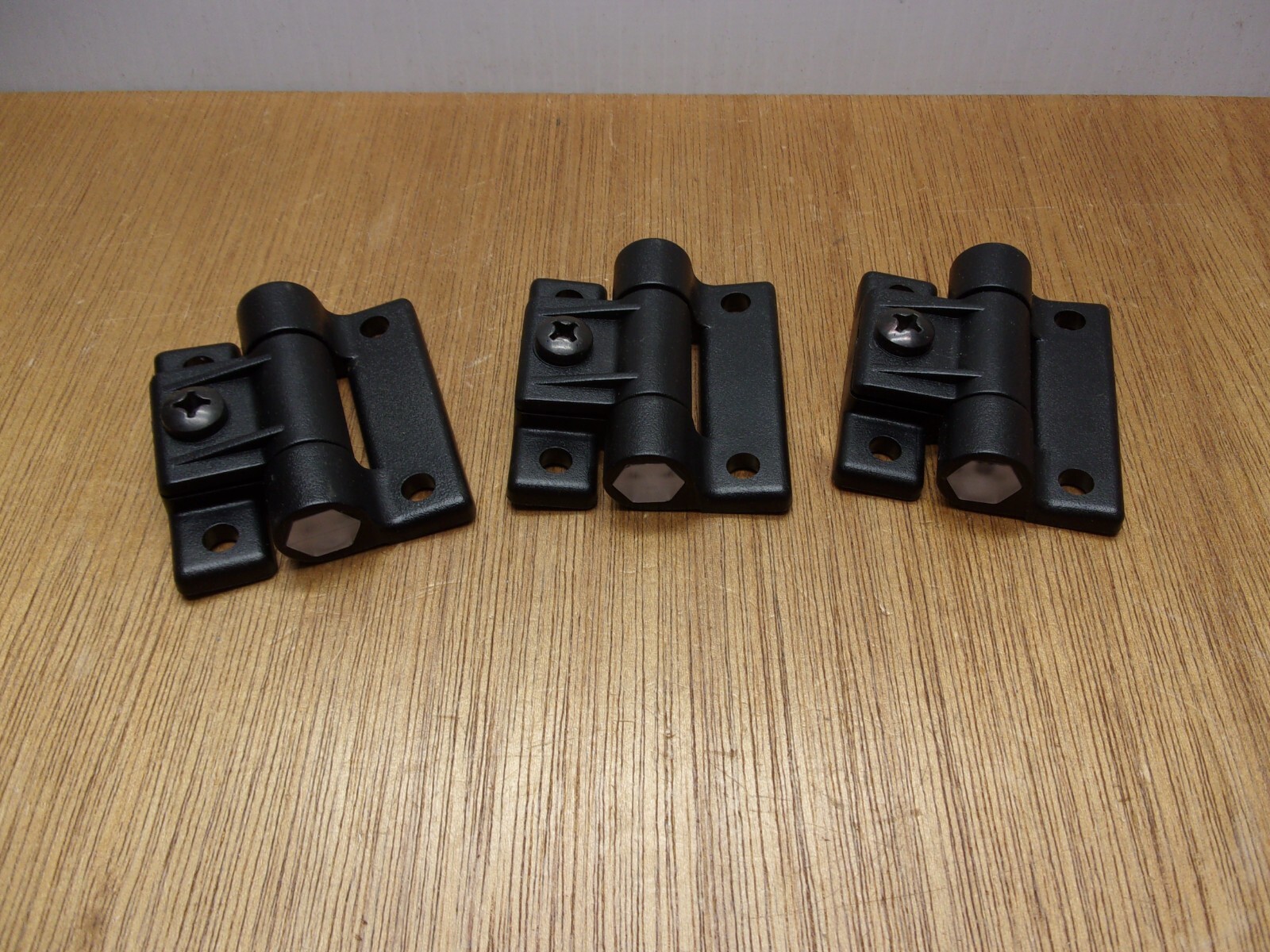 X3 Genuine Southco Adjustable Torque 80/20 Hinge Position Control E6-10-501-20