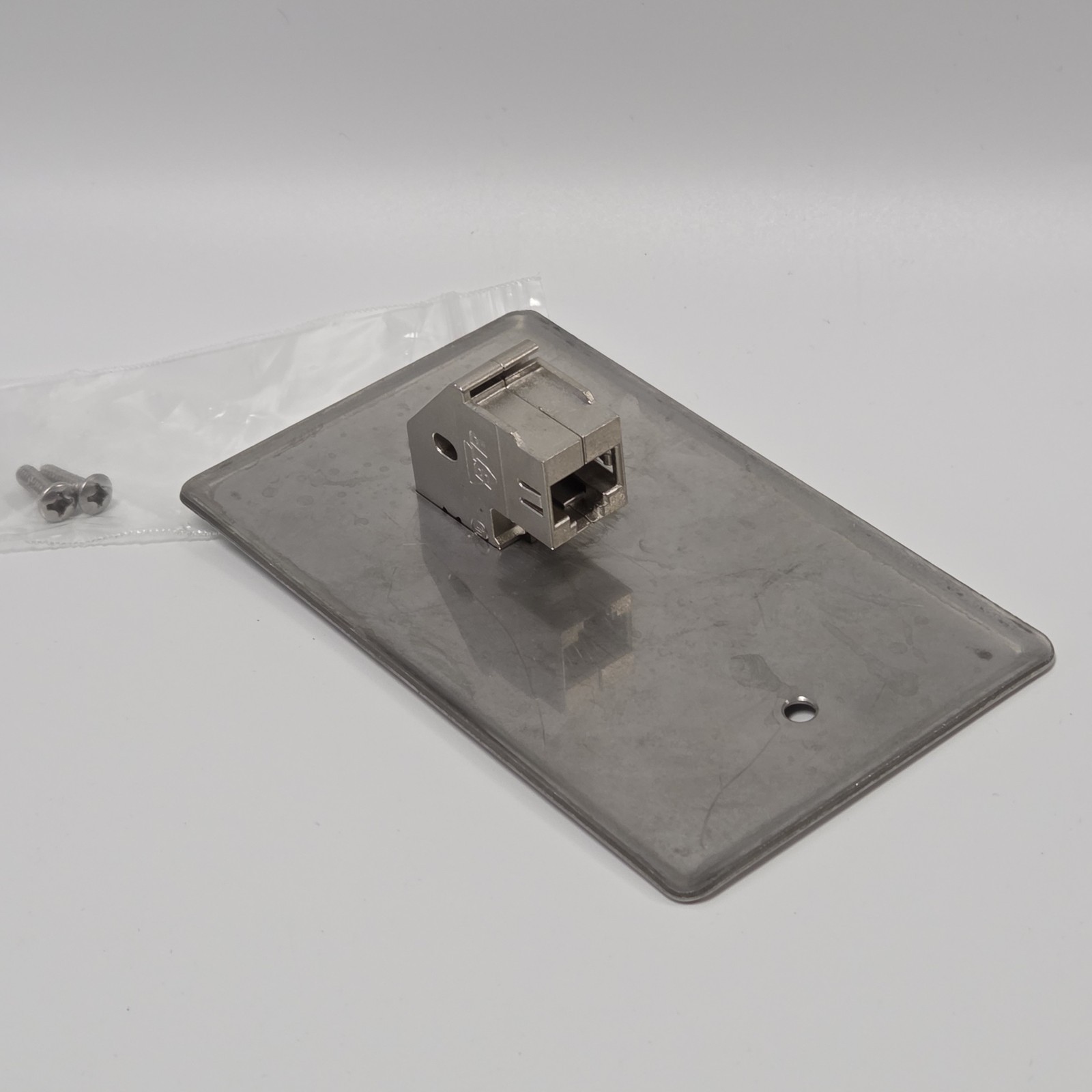 Metz Connect 135010-SSC-E Cat 5 Cover Plate Assembly Stainless Steel
