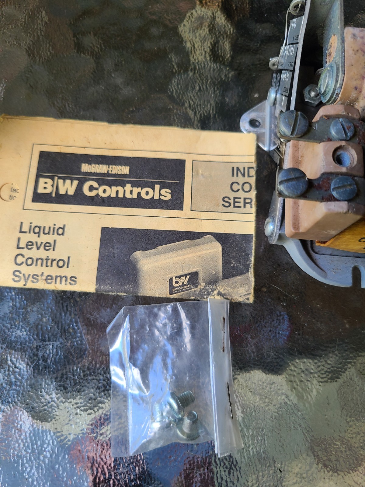 Vintage McGraw Edison 8309 L Liquid Level Control System