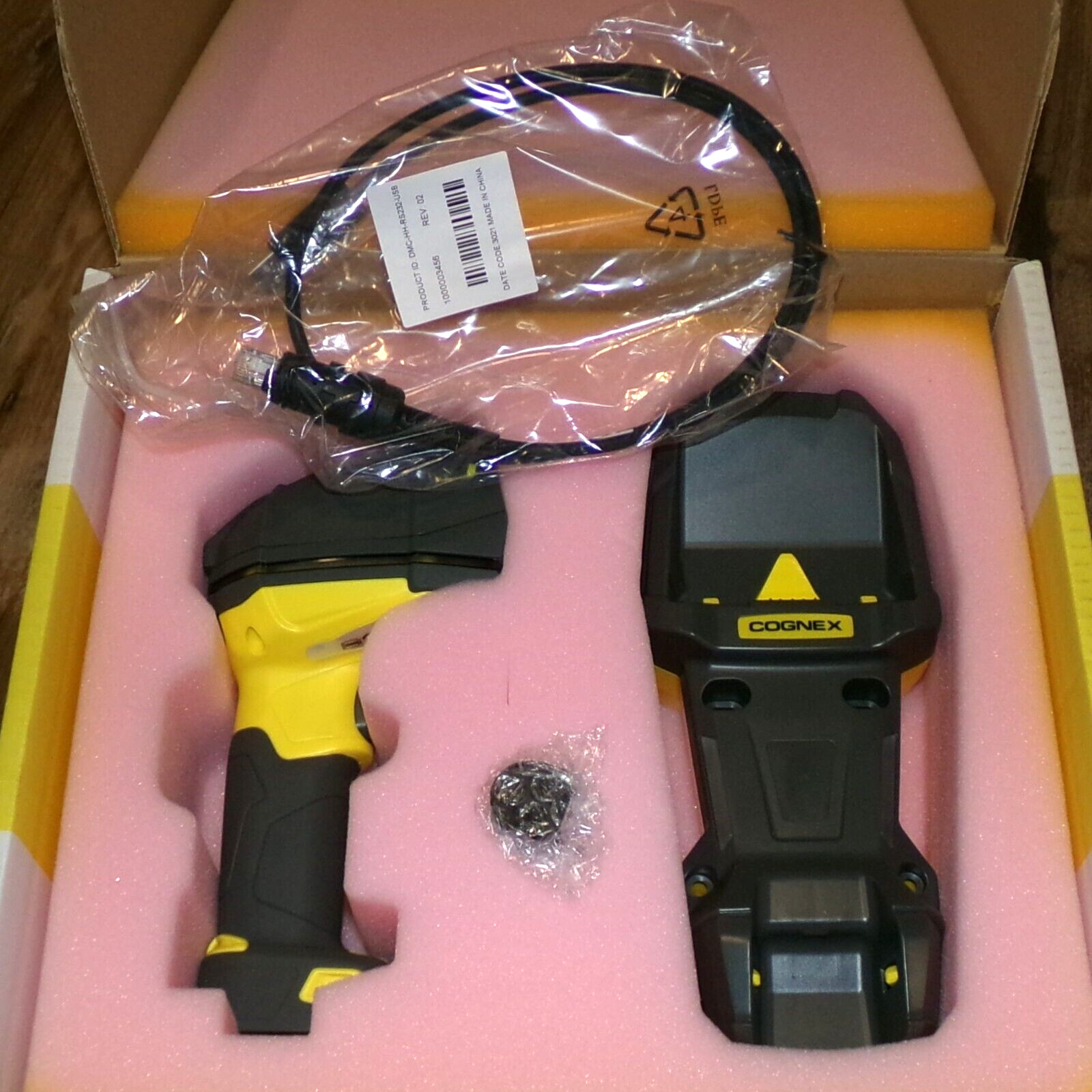 Cognex DataMan 8700 Bluetooth Handheld Barcode Reader DM8700DX-BT (Dead BATTERY)